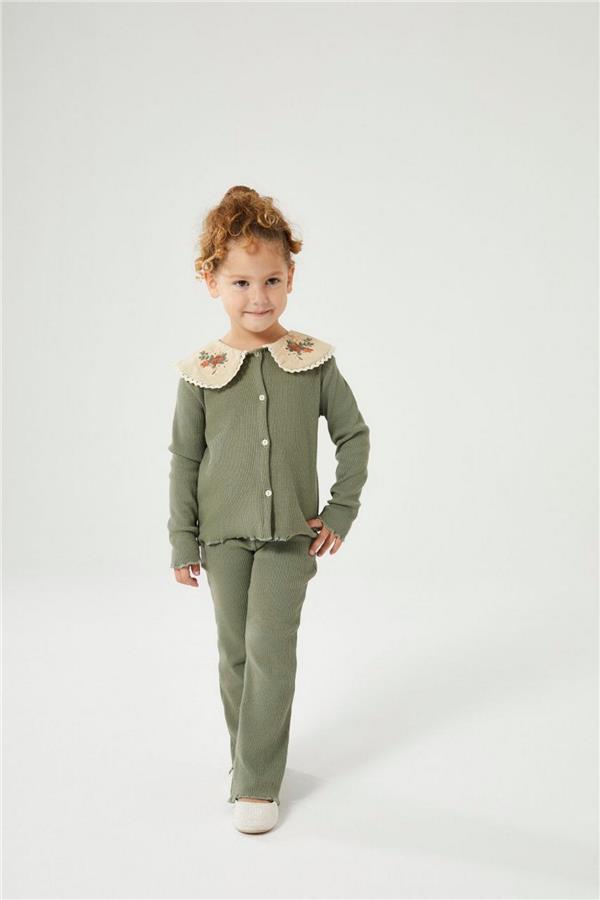 Yakası Nakışlı Fitilli Takım Yeşil