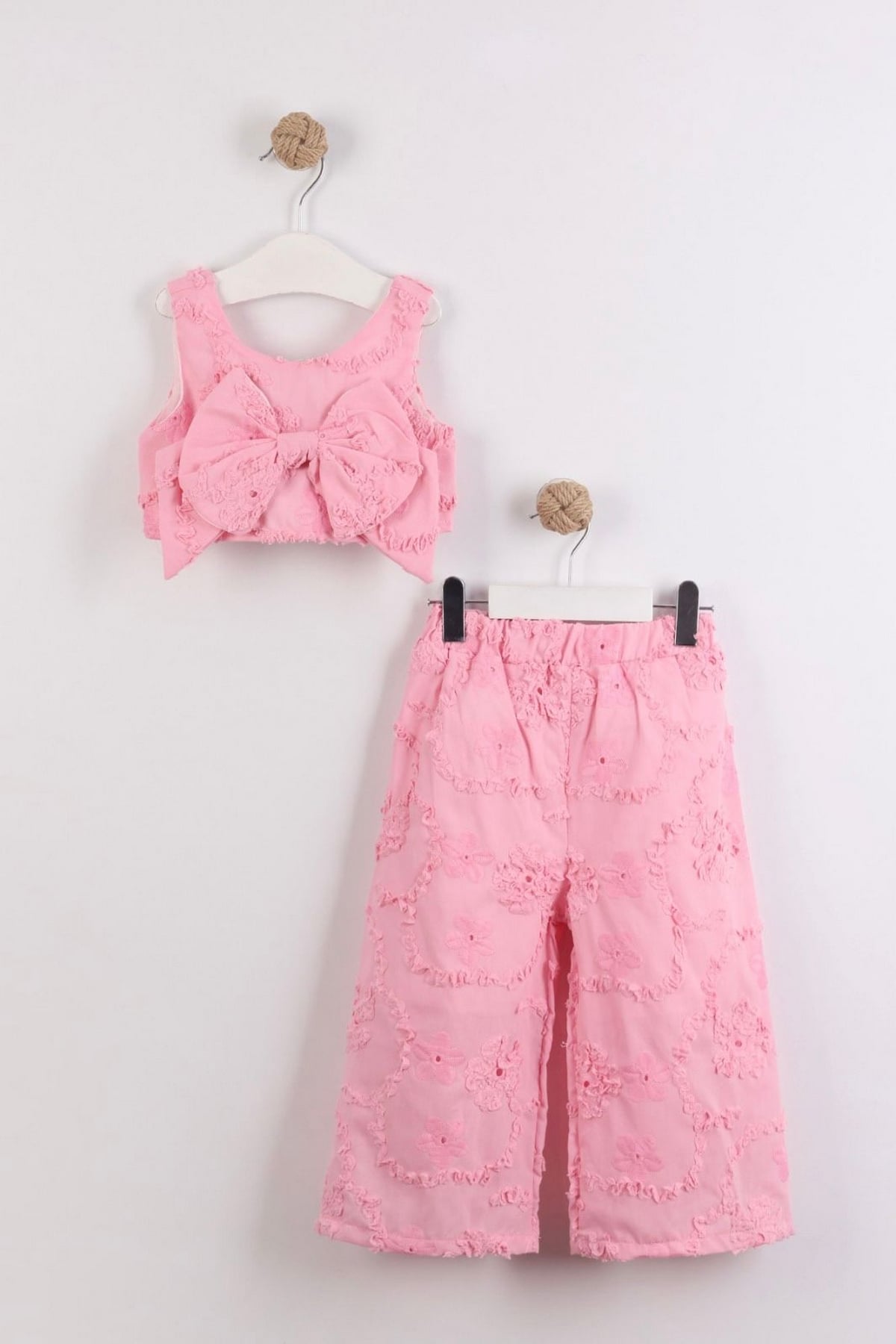 Fiyonk Detaylı Brode Nakışlı Alt Üst Takım Pembe
