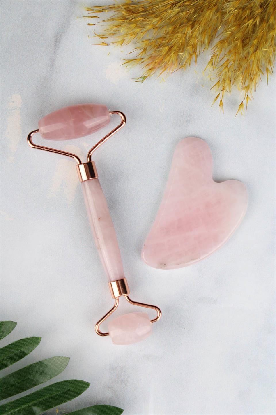 Pembe Kuvars Doğal Taş Face Roller & Kalp Gua Sha İkili Yüz Masaj Seti