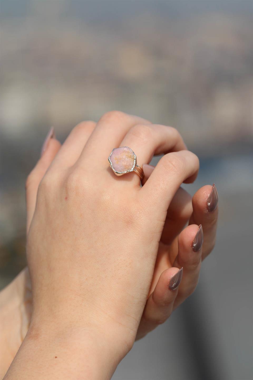 Pembe Opal Altıgen Model Gümüş Kaplama Ayarlanabilir Doğal Taş Yüzük