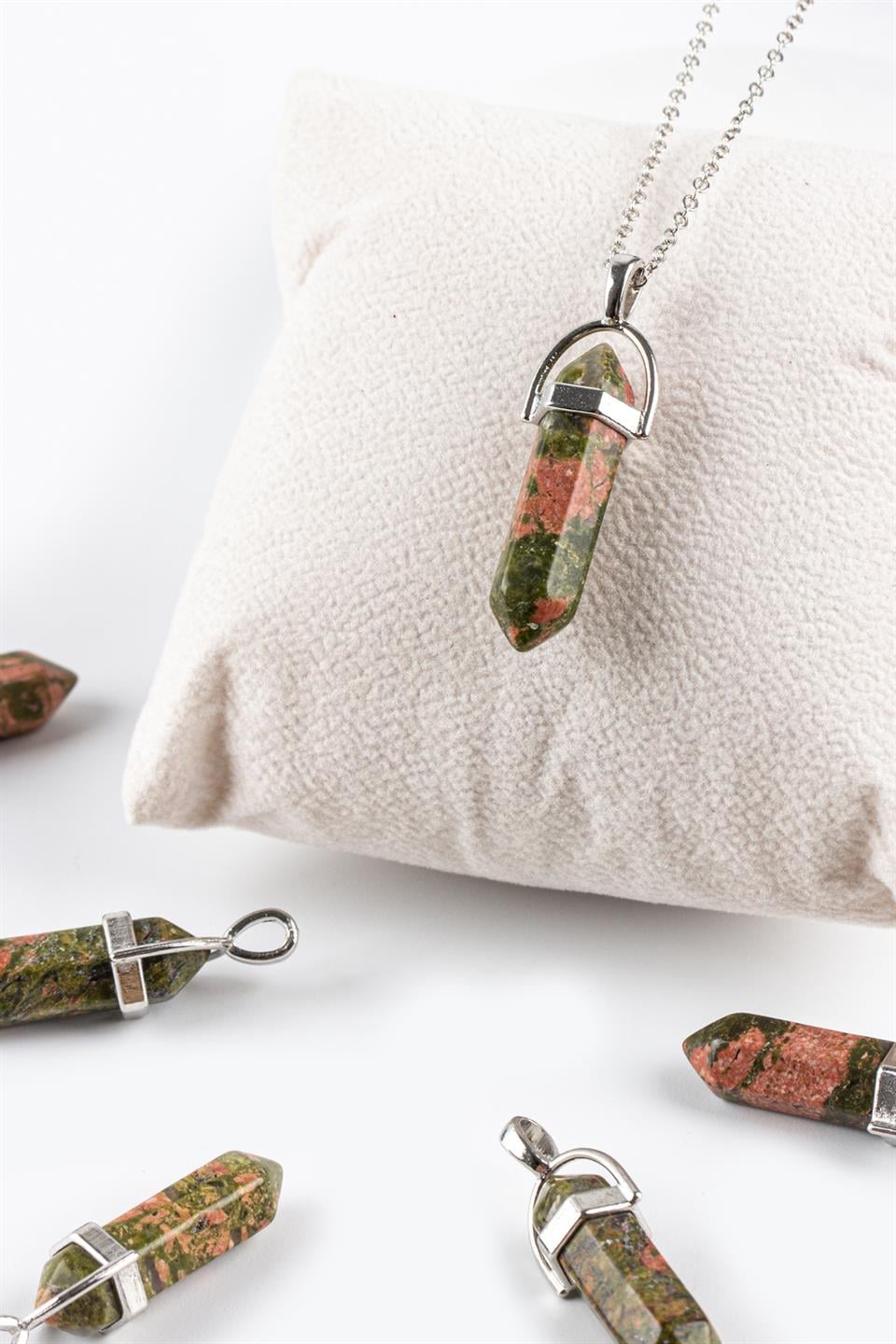 Unakit Çivi Model Kolye Ucu