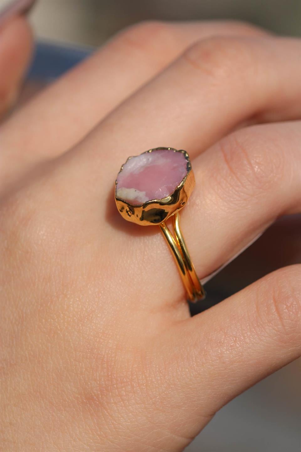Pembe Opal Altıgen Model Altın Kaplama Ayarlanabilir Doğal Taş Yüzük