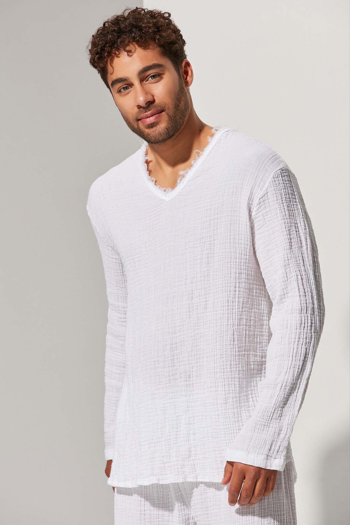 Double Face V Yaka Müslin Kumaş  T-Shirt