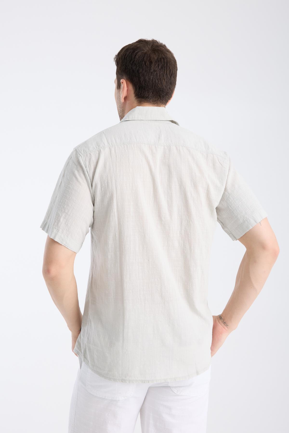 Camisa de hombre gris de manga corta de tela Sile