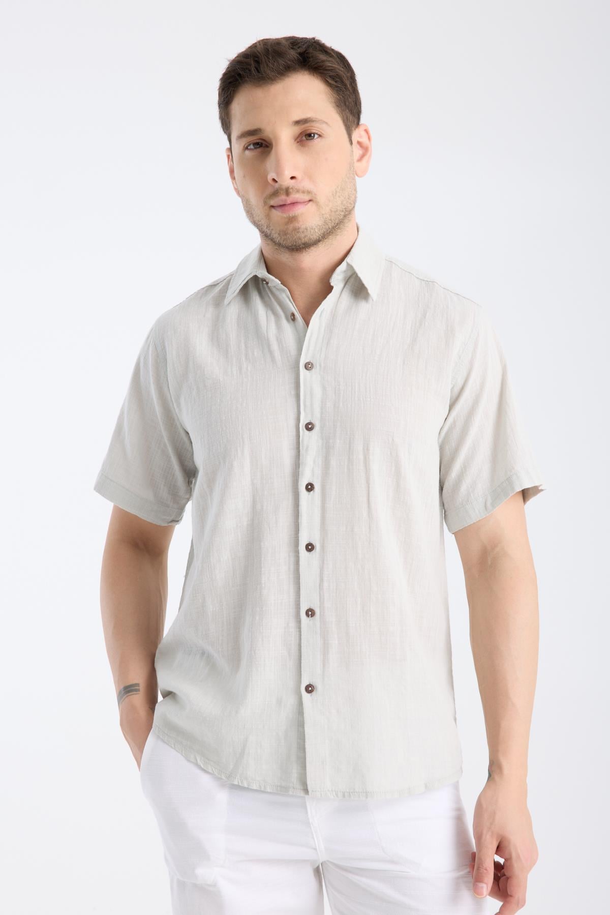 Camisa de hombre gris de manga corta de tela Sile