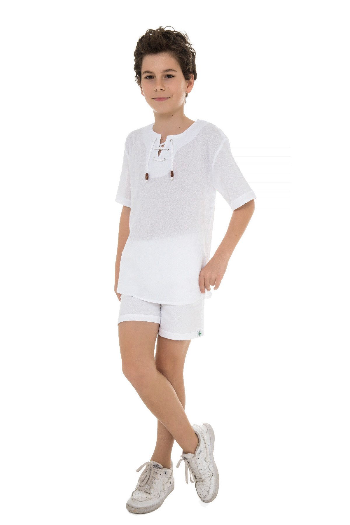 White by Nature - Camiseta, image size:1200x1800