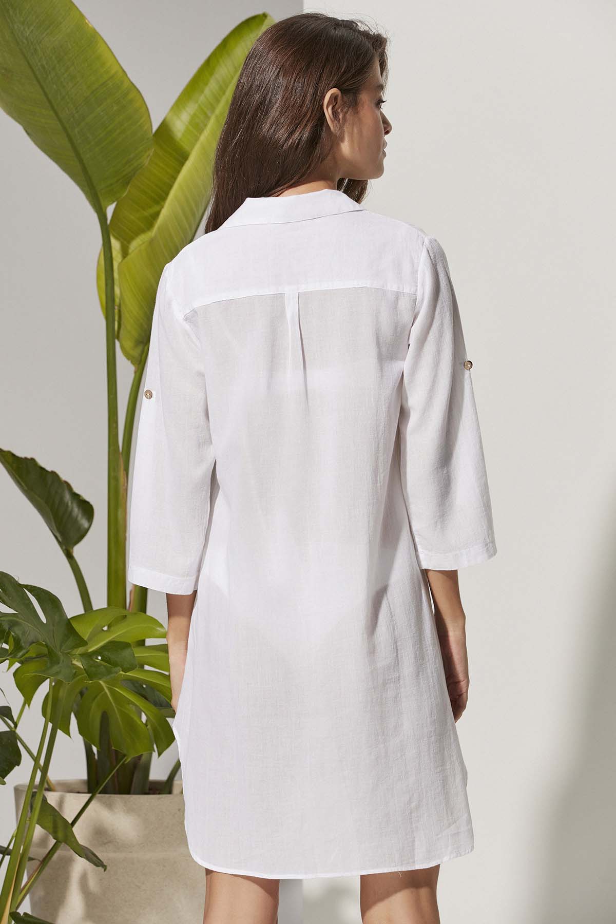 Túnica blanca para mujer con bolsillos de coral