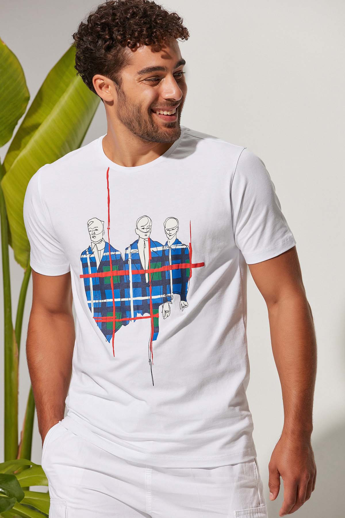 O Yaka Adamlar Erkek T-Shirt