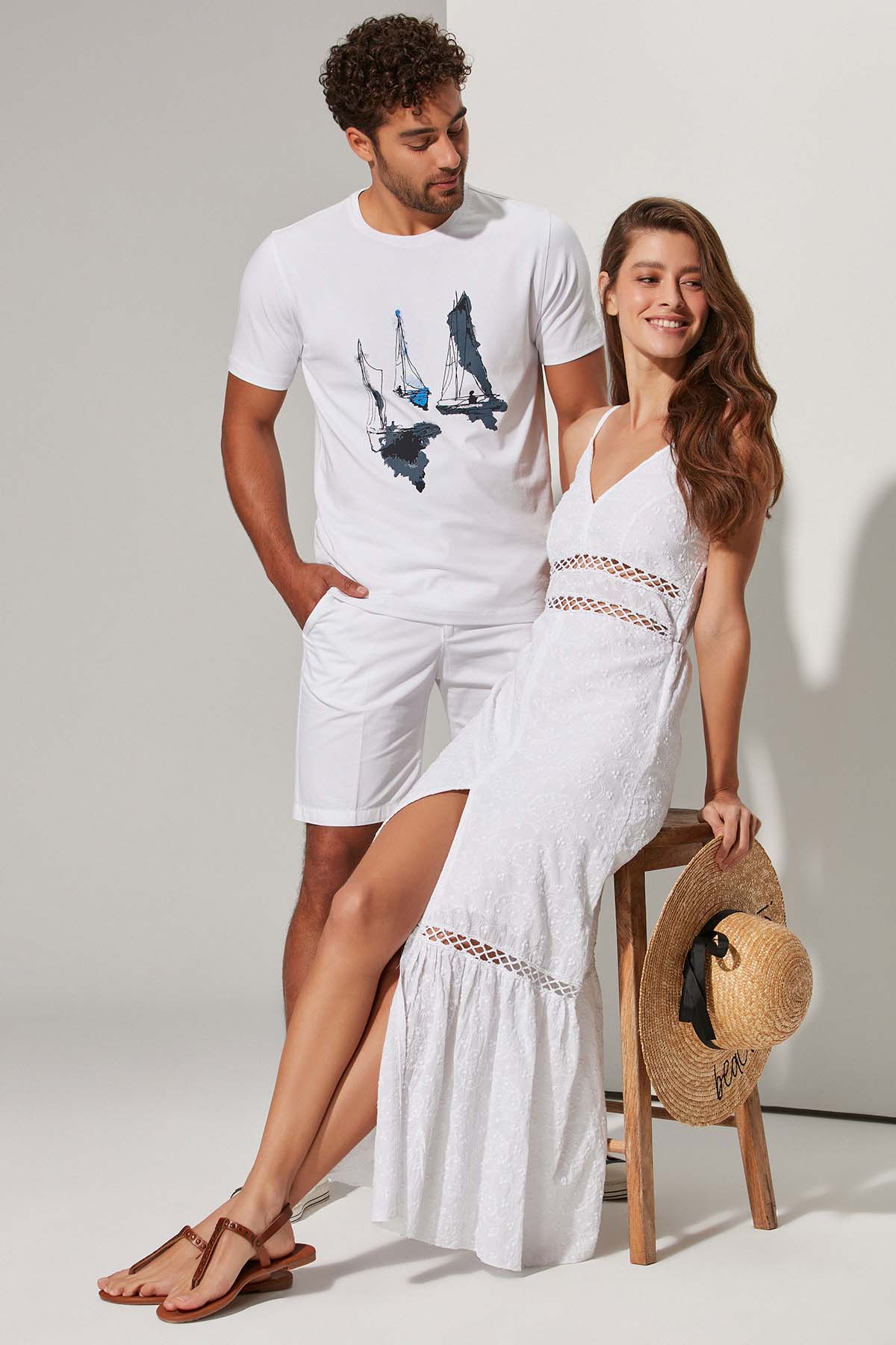 O Yaka Yelkenli Erkek T-Shirt