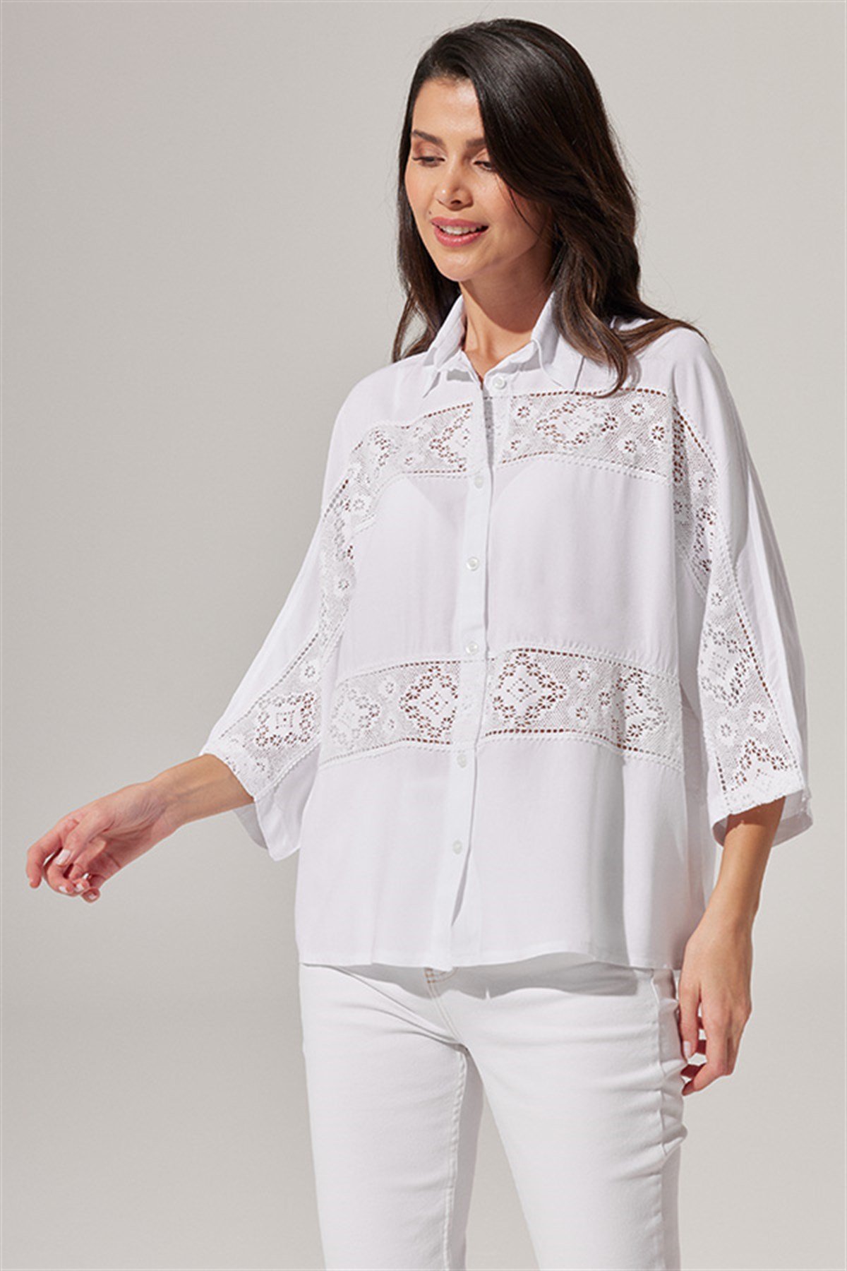 Uzun Kol, Dantel Detaylı Gömlek