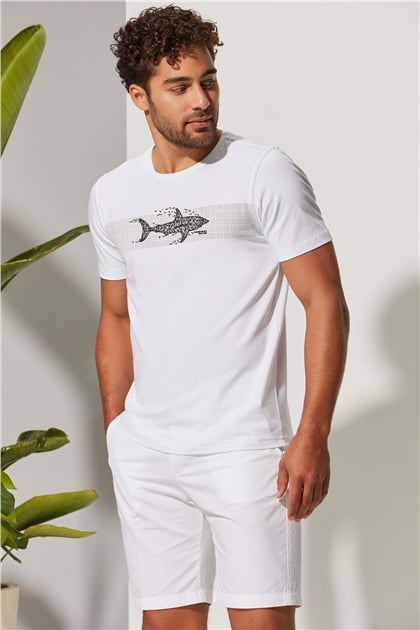 O Collar Big Shark T-Shirt
