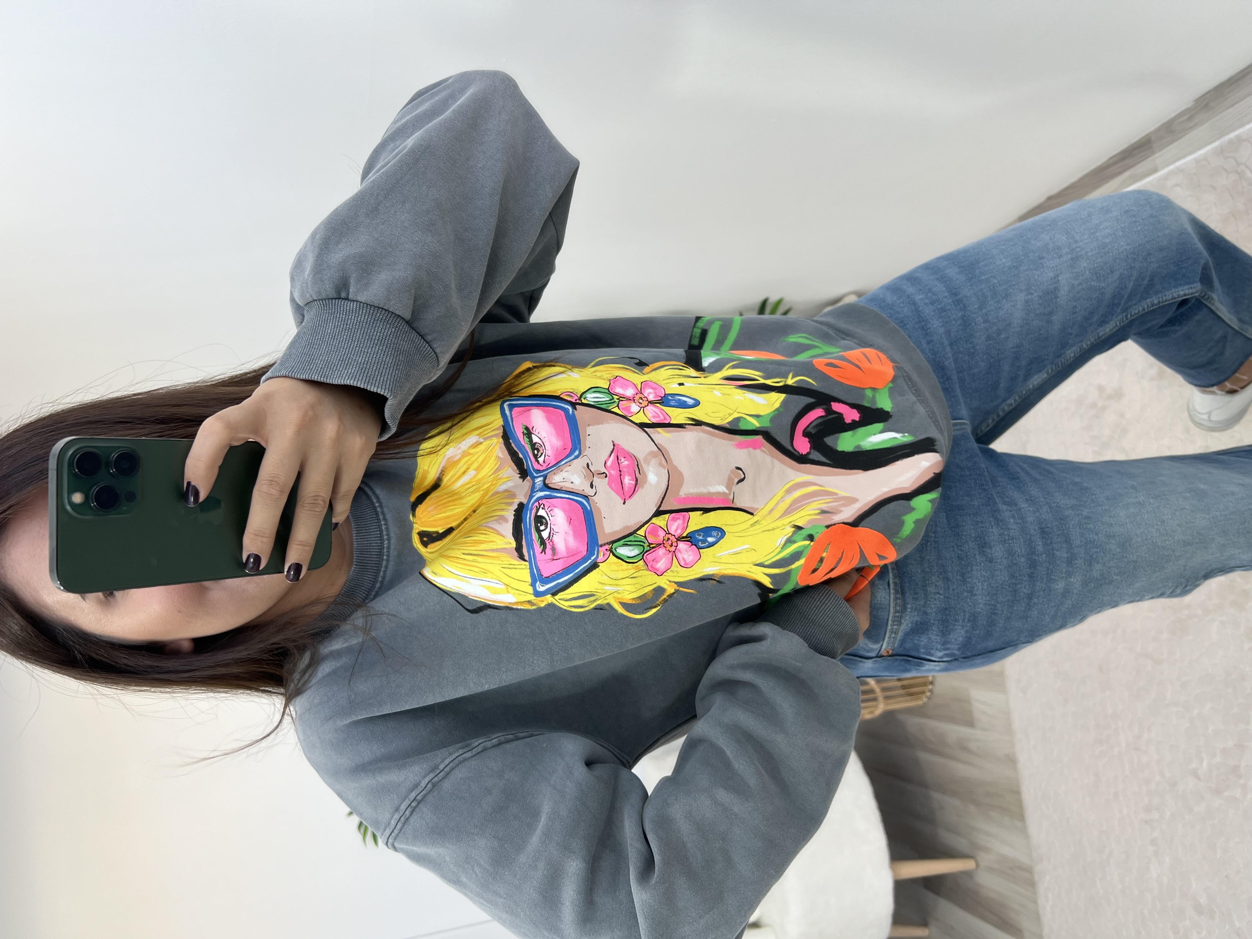 Antrasit Yıkamalı Silüet Baskılı Sweat