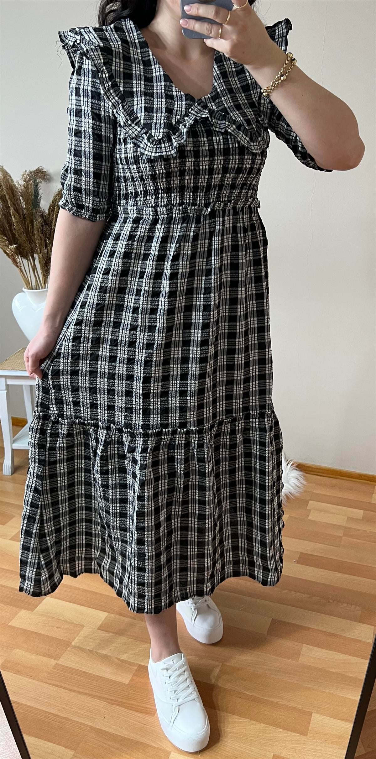 Bebe Yaka Gofre Kumaş Elbise 