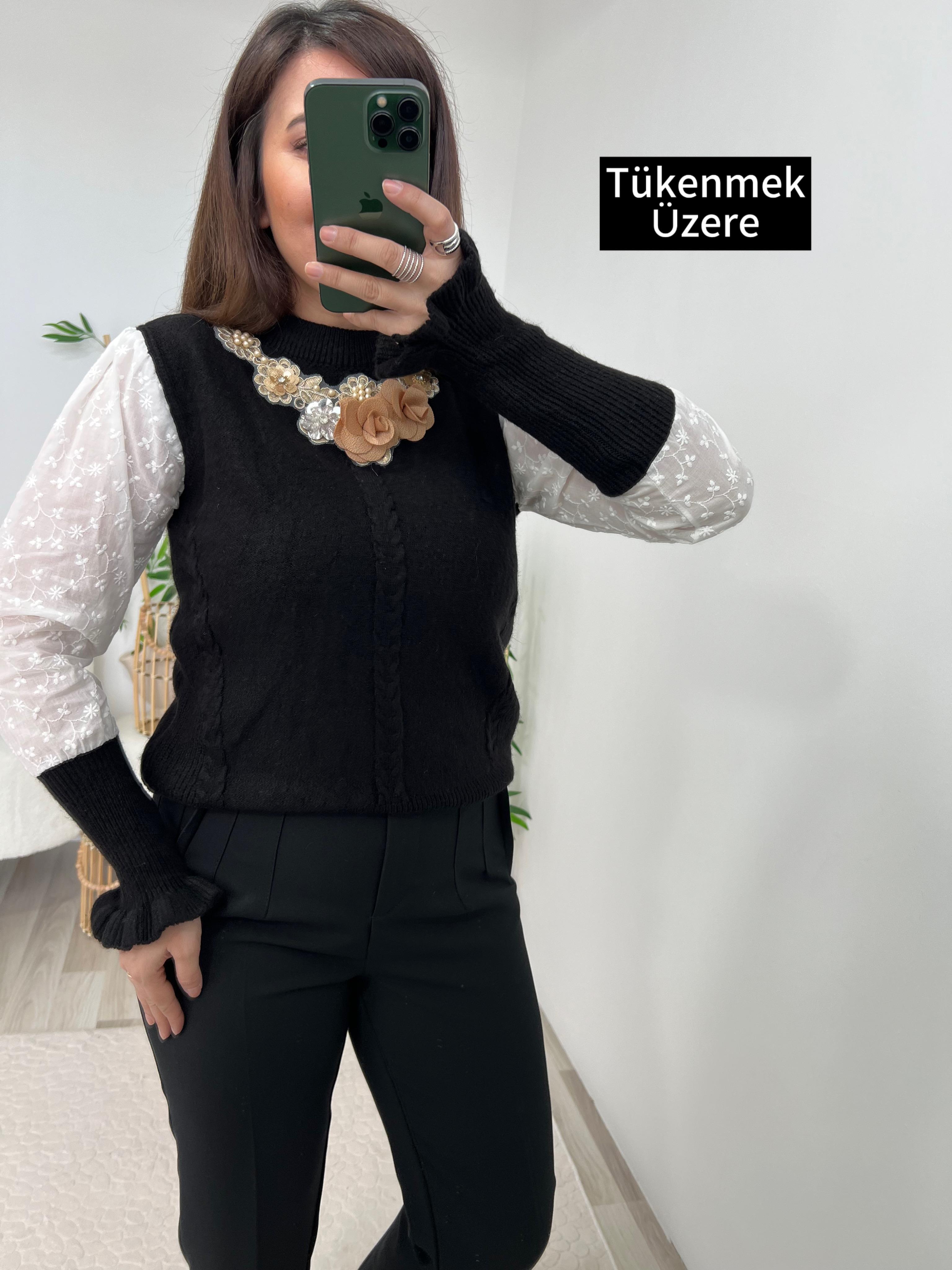 Çiçek İşleme Detaylı Fisto Geçişli kazak