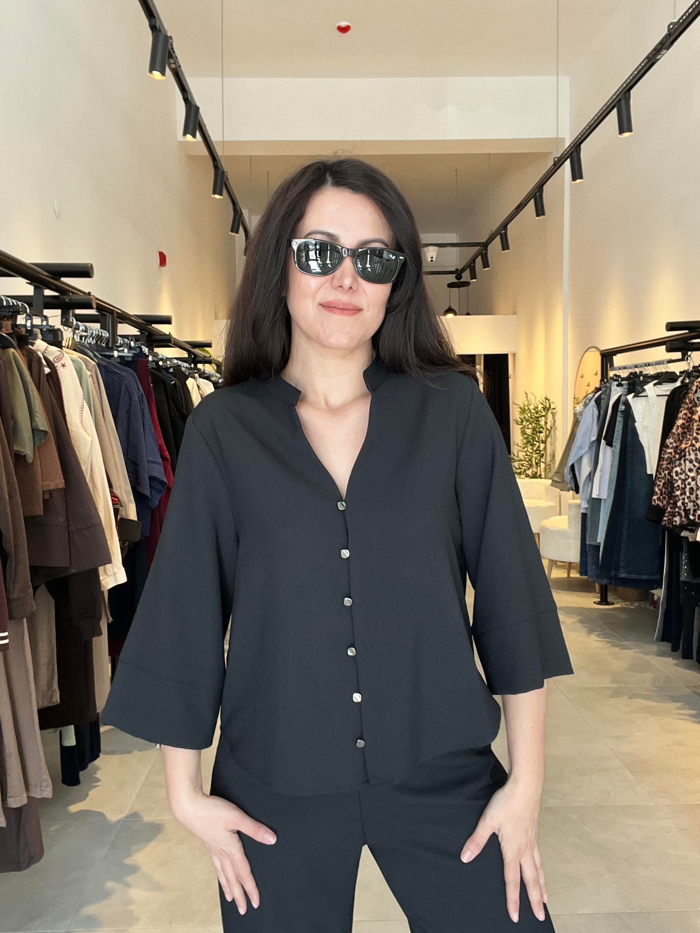 Dilvin Siyah Bermuda Kol Gömlek