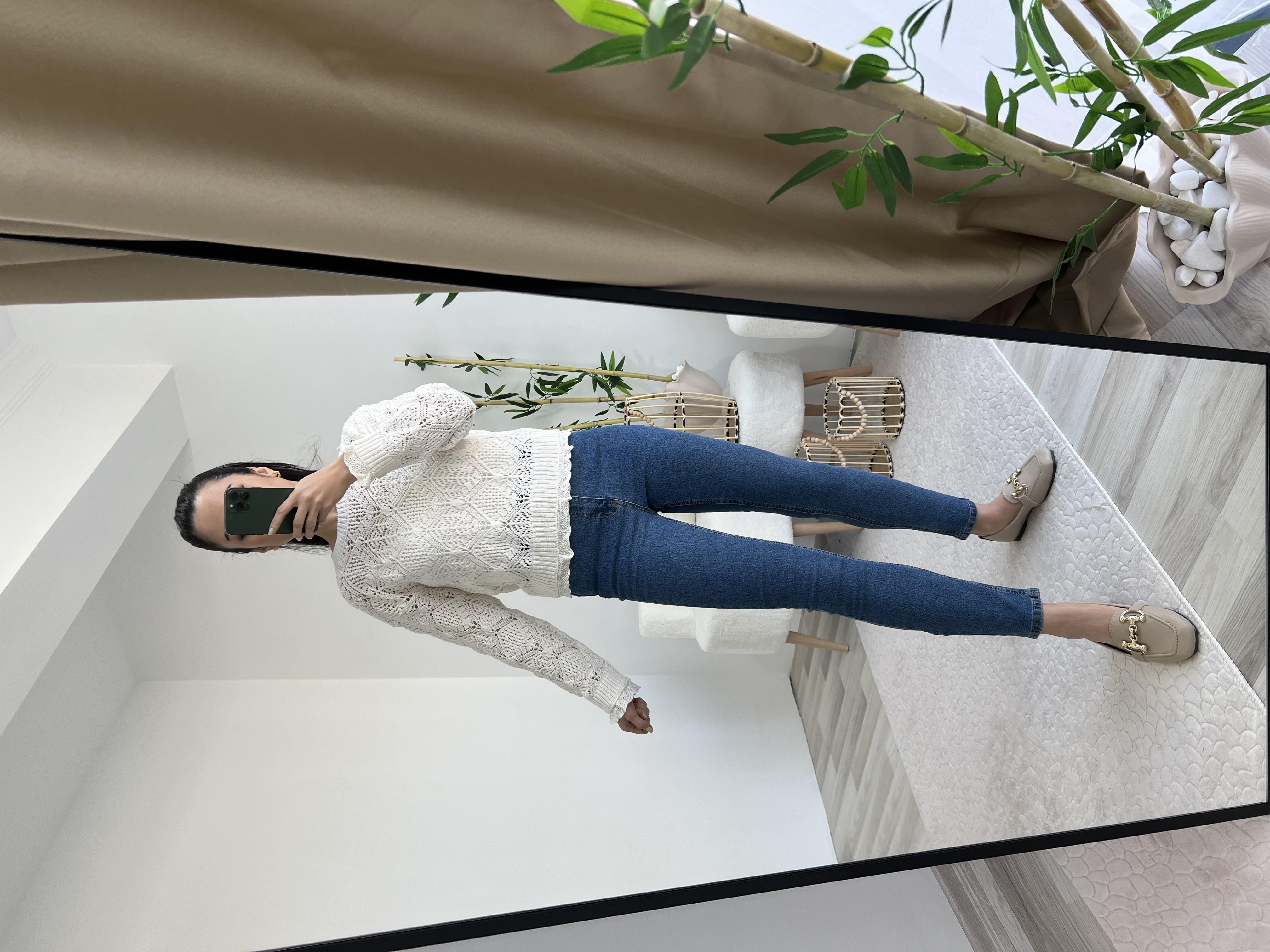 EKRU FİSTO GEÇİŞLİ BLUZ