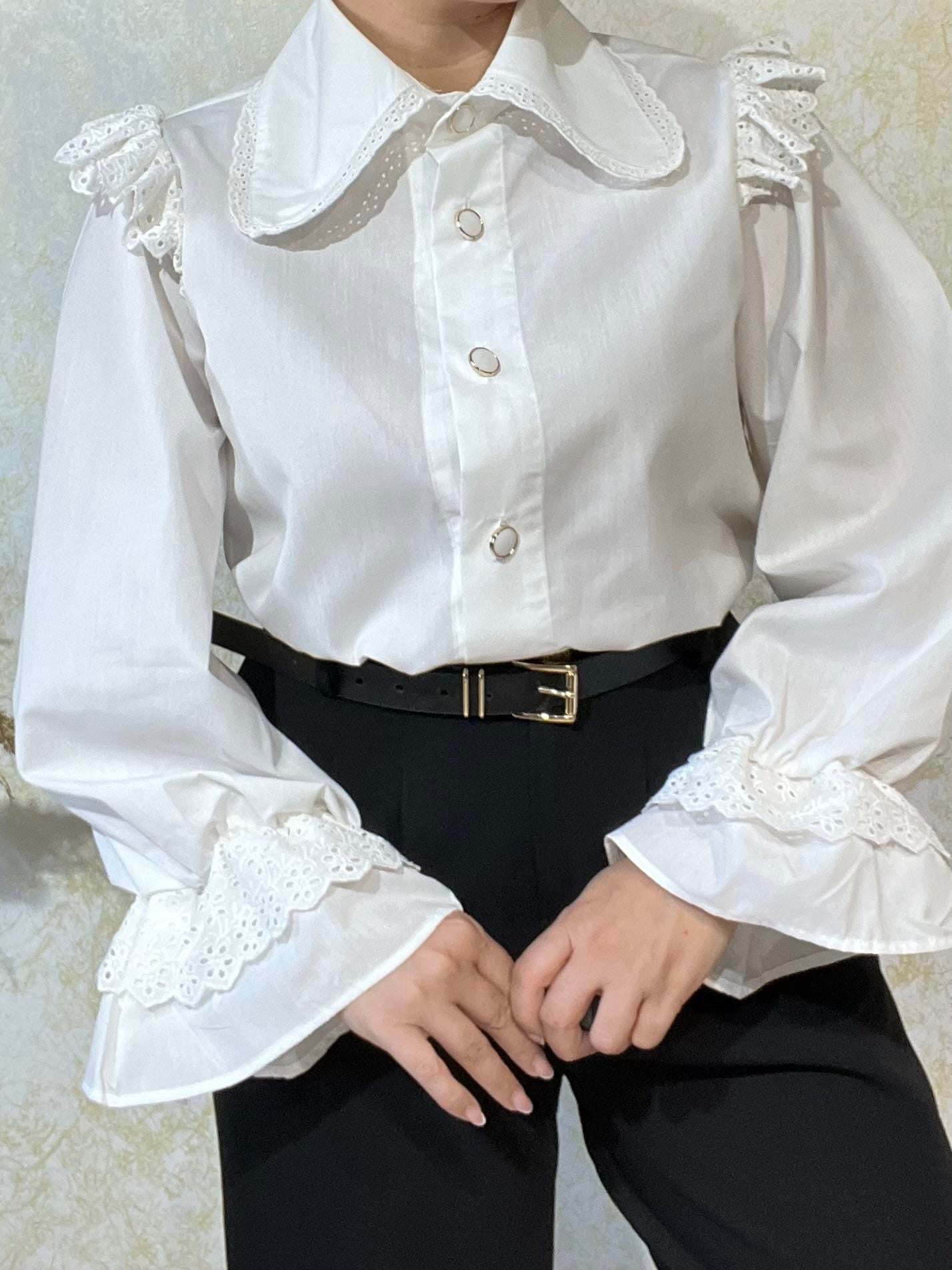 Ekru Kalp Yaka Sofi Gömlek