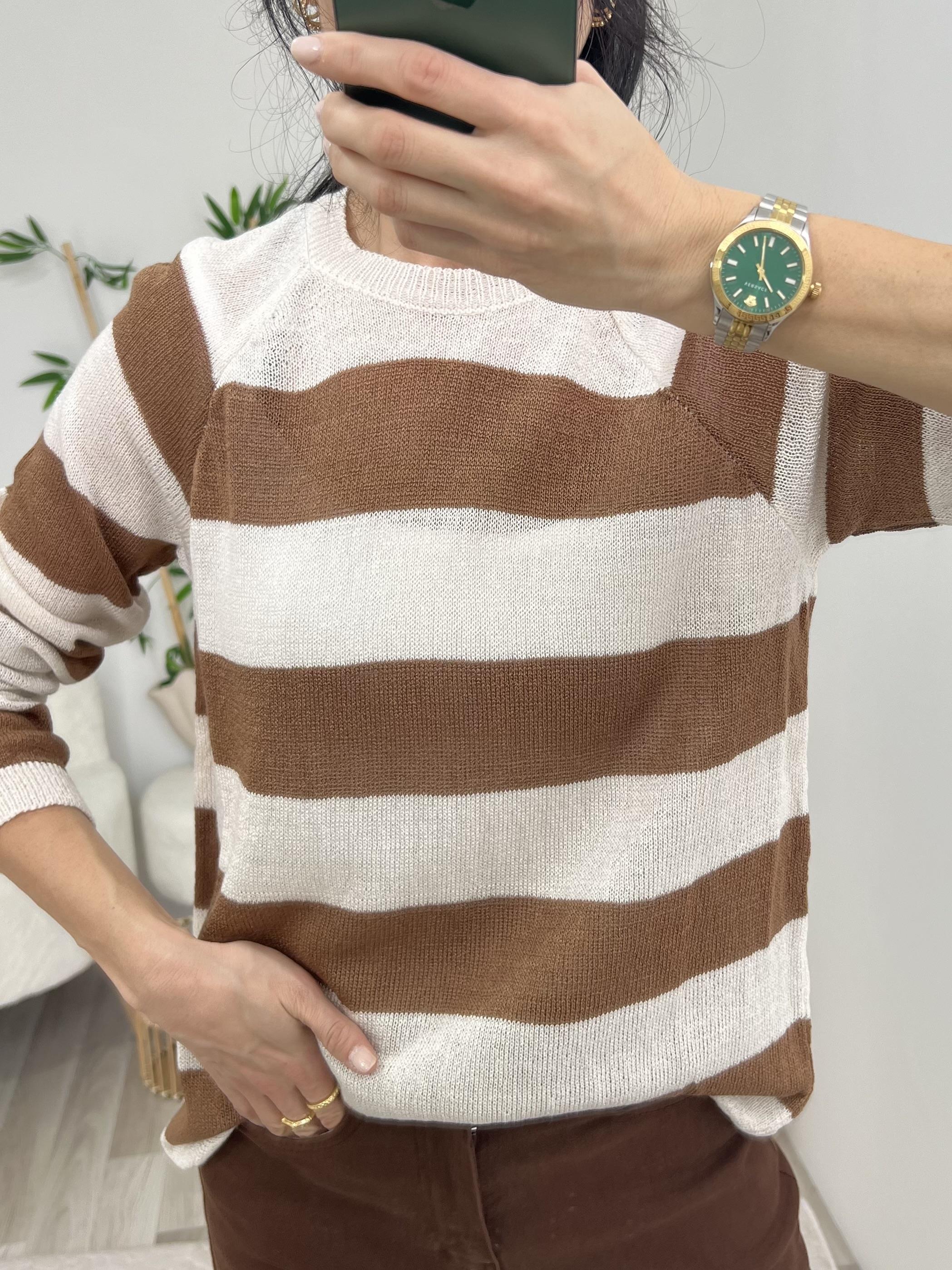 Kalın Çizgili İnce Triko Kazak