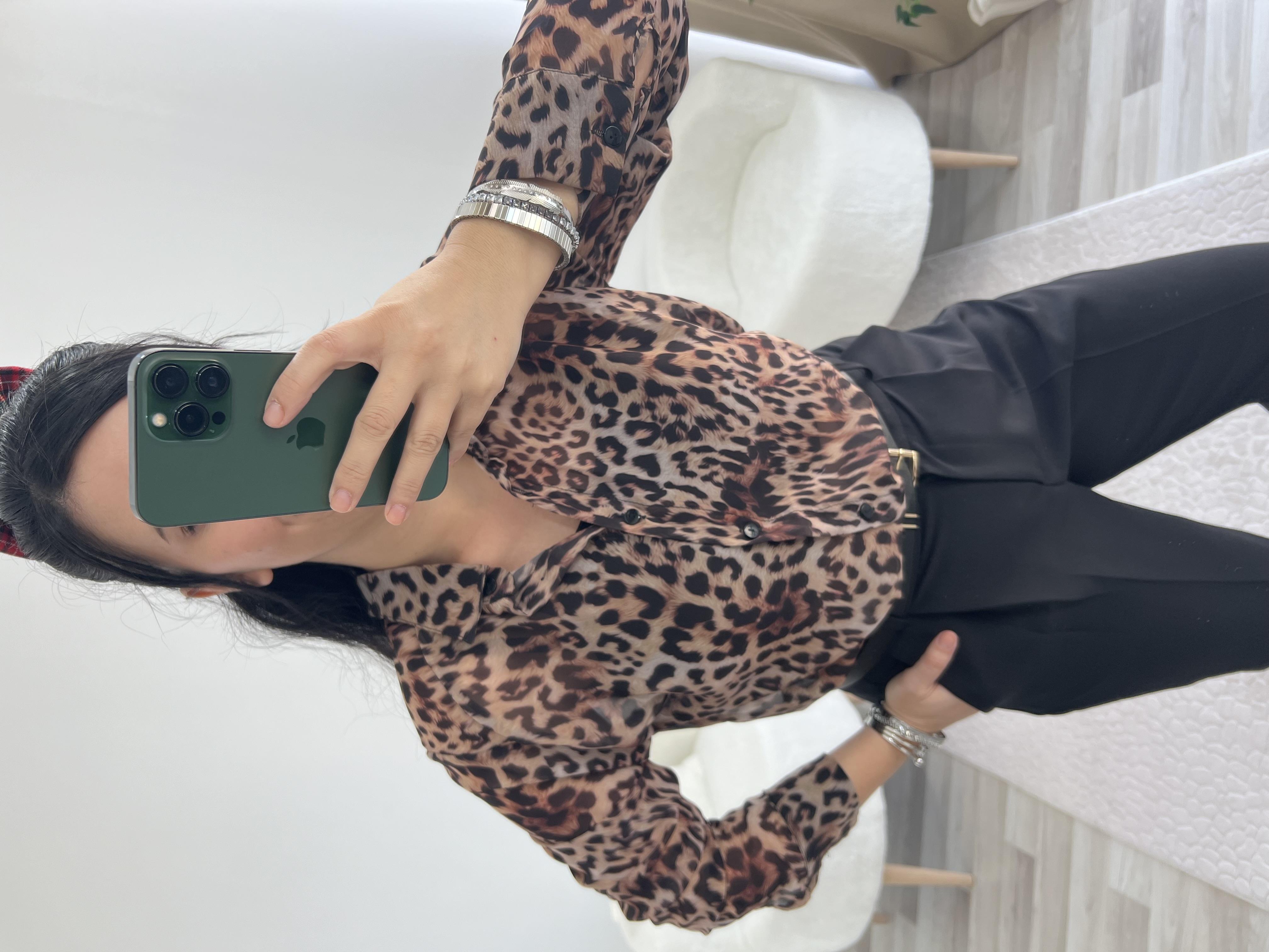 LEOPAR DESENLİ ŞİFON GÖMLEK