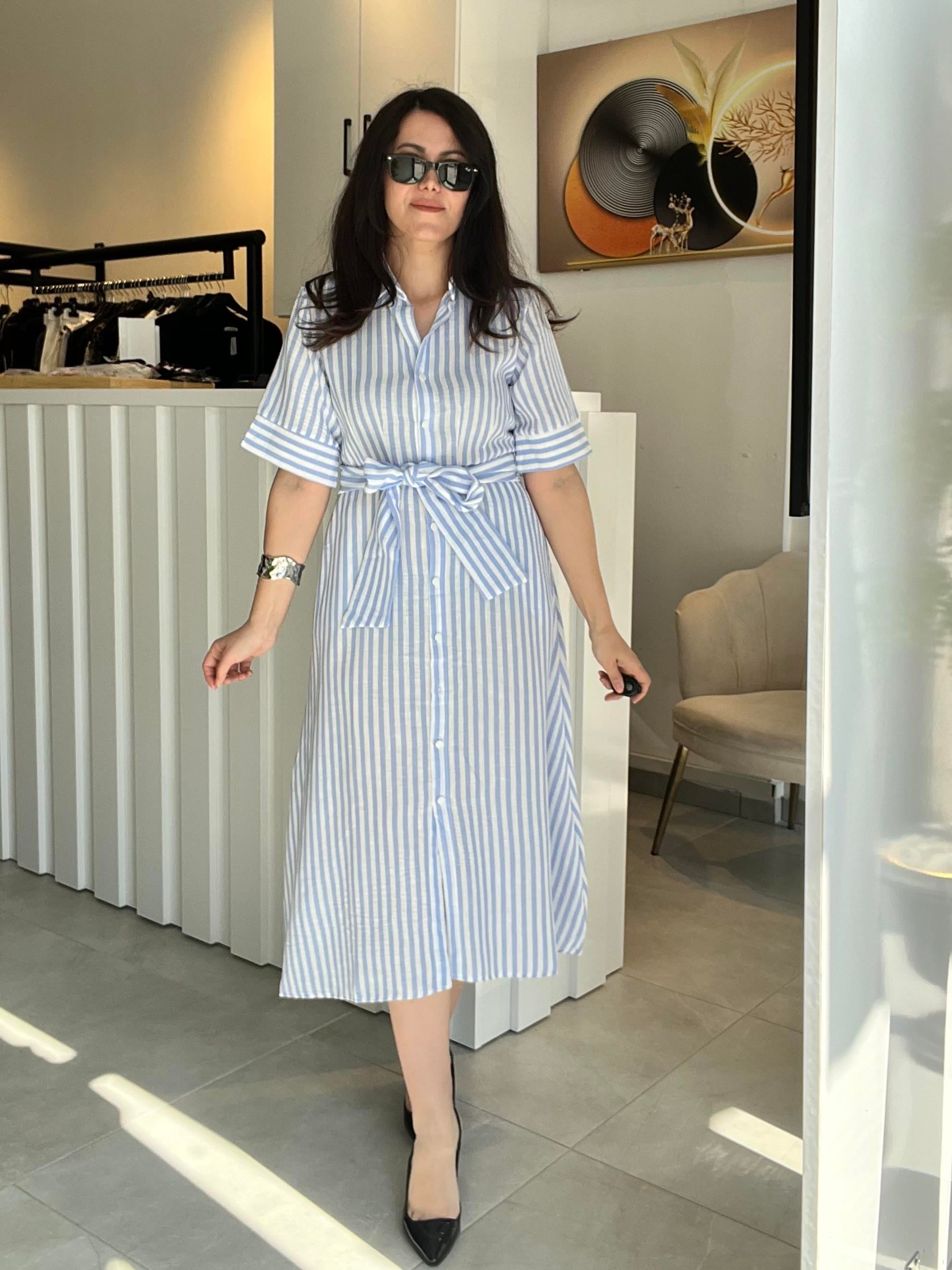 Mavi Çizgili Kemerli Elbise 