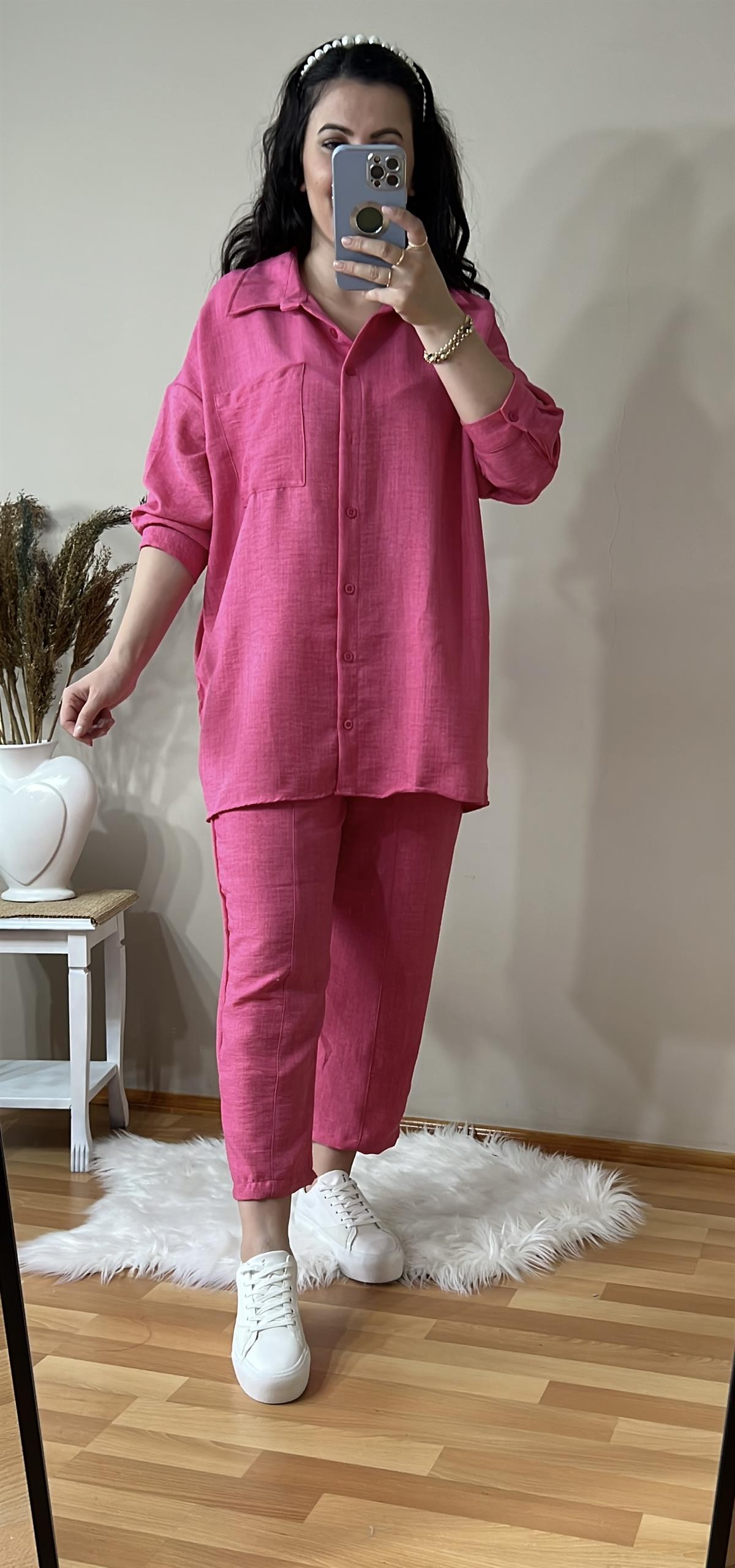 Pembe İkili Takım