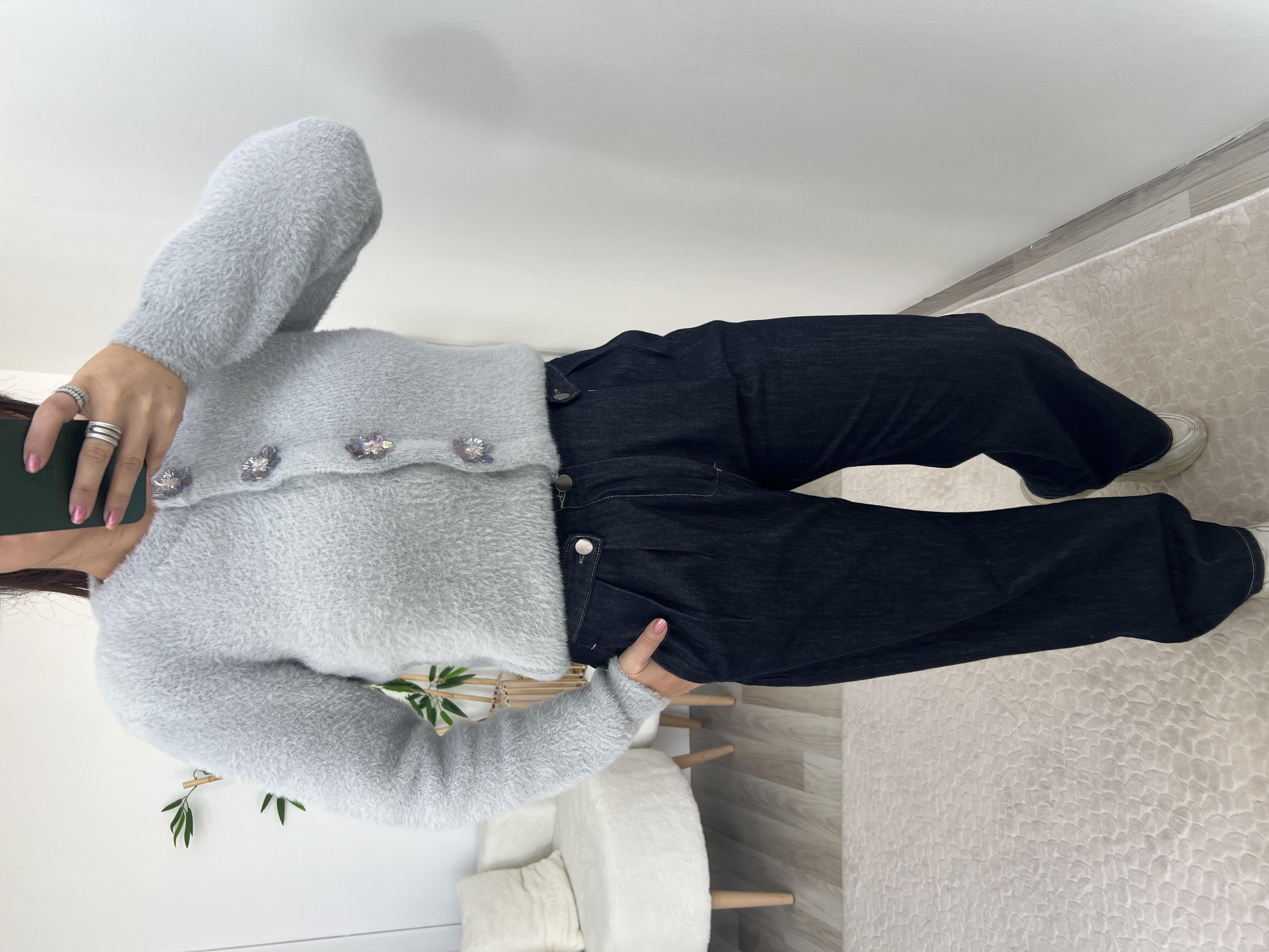 Pileli Düğme Detaylı Jean Pantolon 