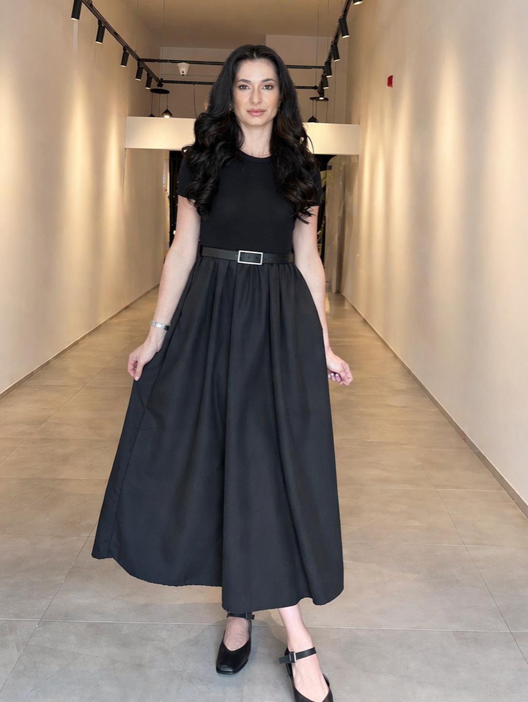 Siyah Kemer Detaylı Vola Elbise