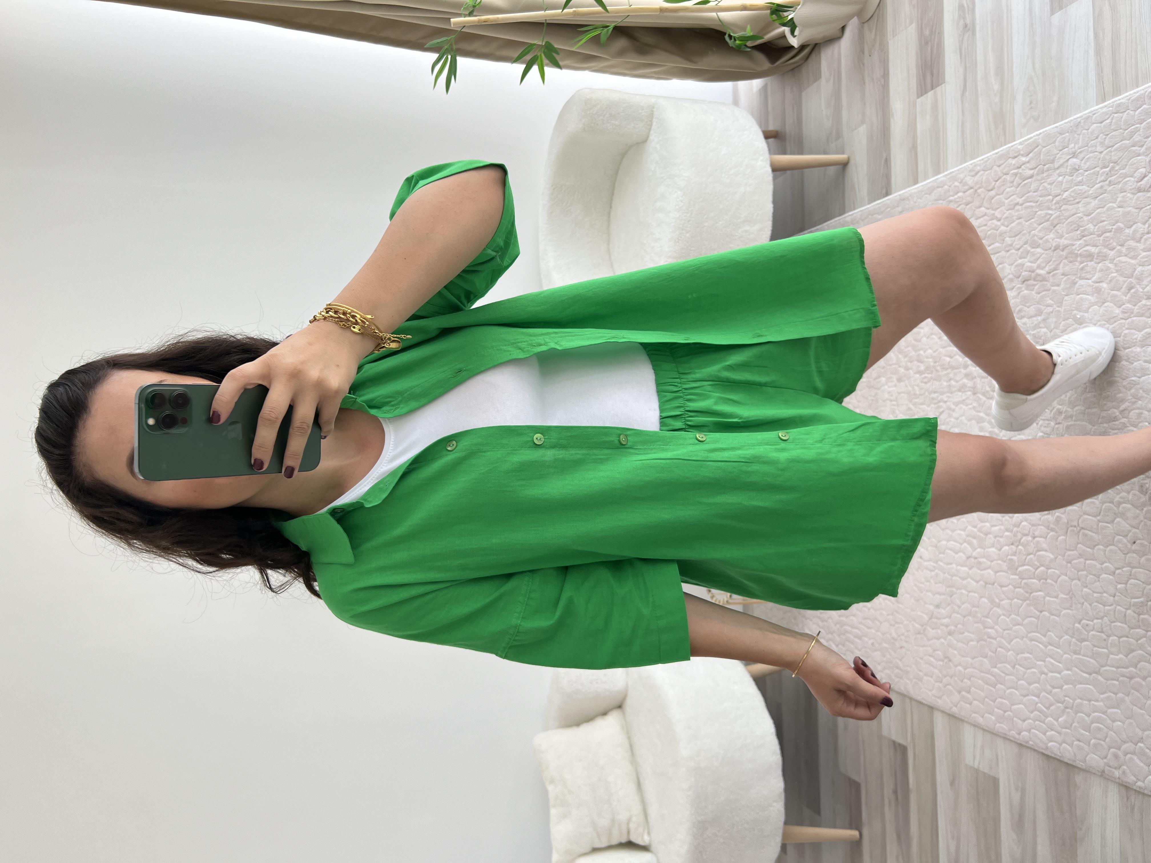 YEŞİL ŞORTLU TAKIM