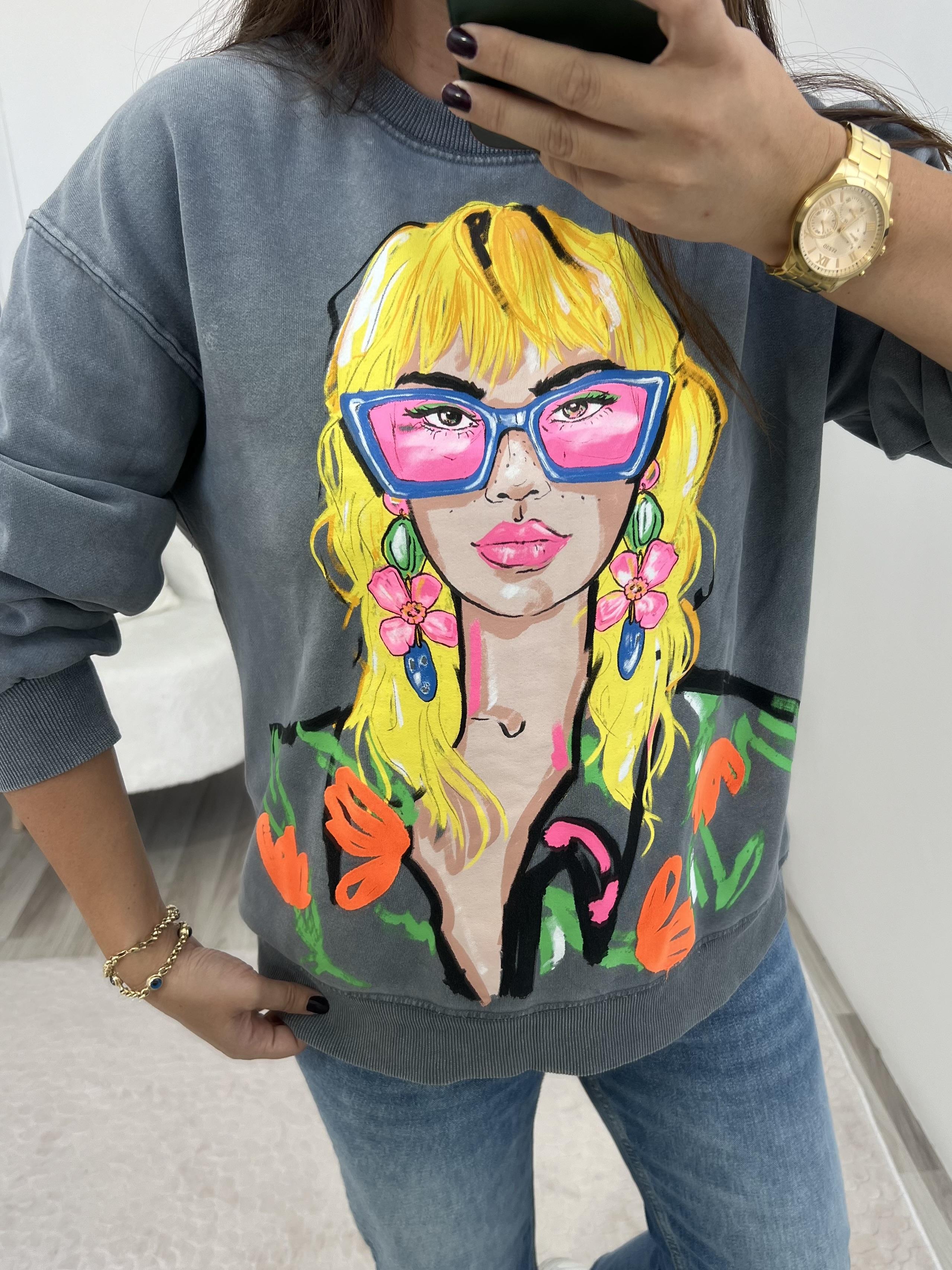 Antrasit Yıkamalı Silüet Baskılı Sweat