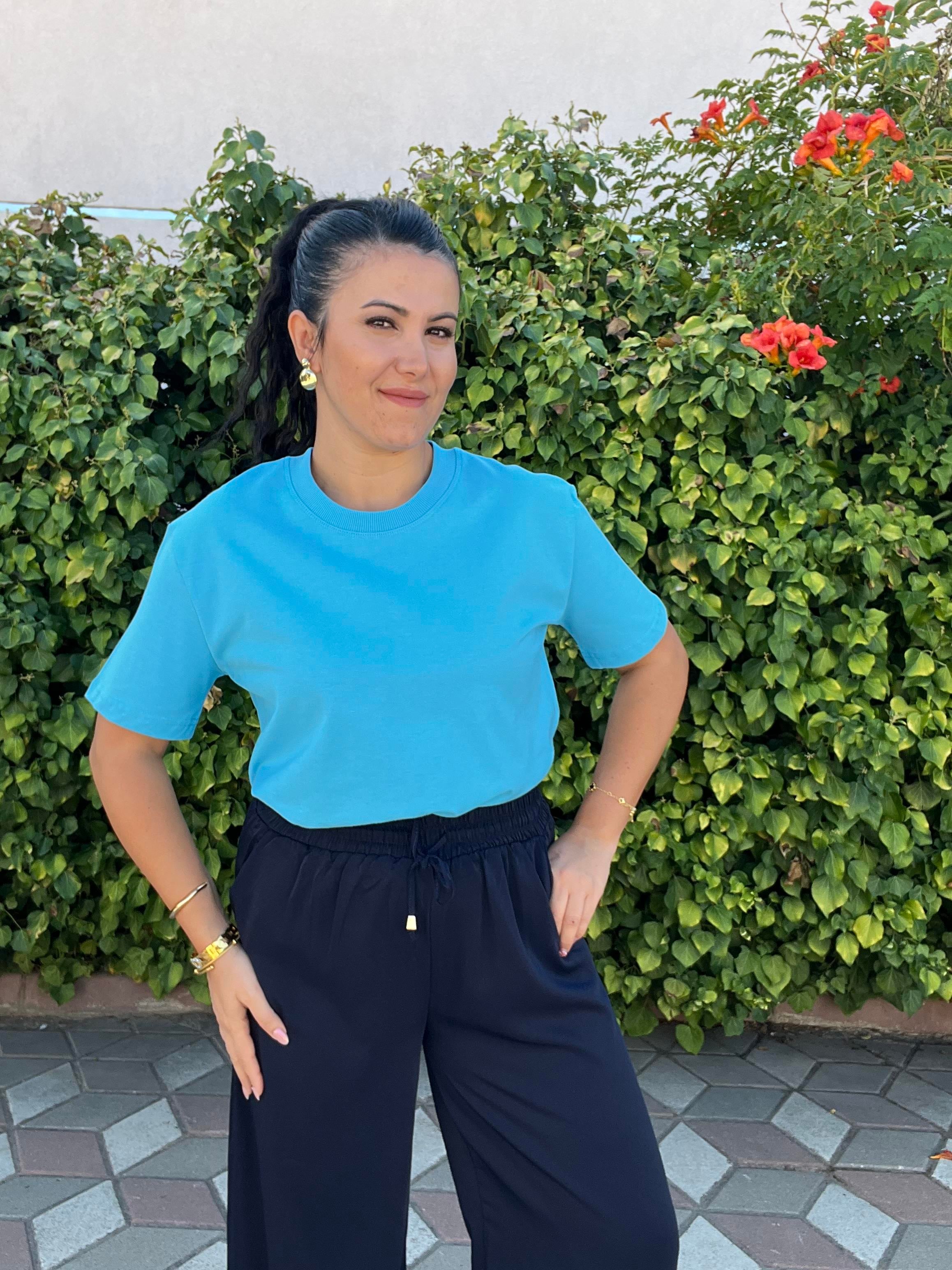 Dilvin Açık Mavi Dekoratif Yaka Premium Tişört