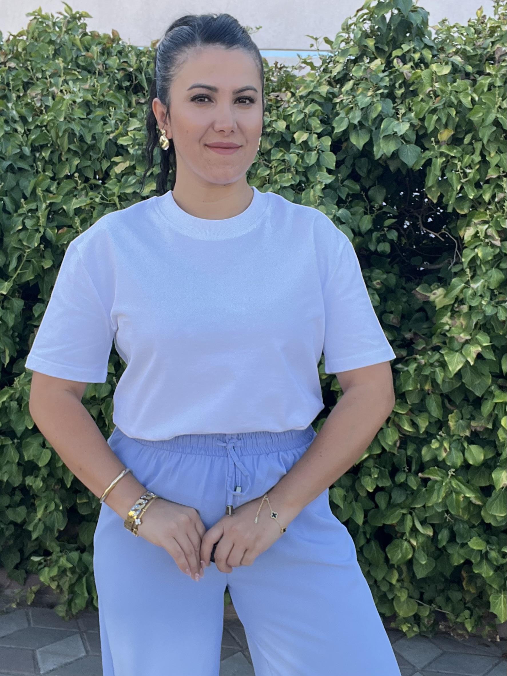 Dilvin Beyaz Dekoratif Yaka Premium Tişört