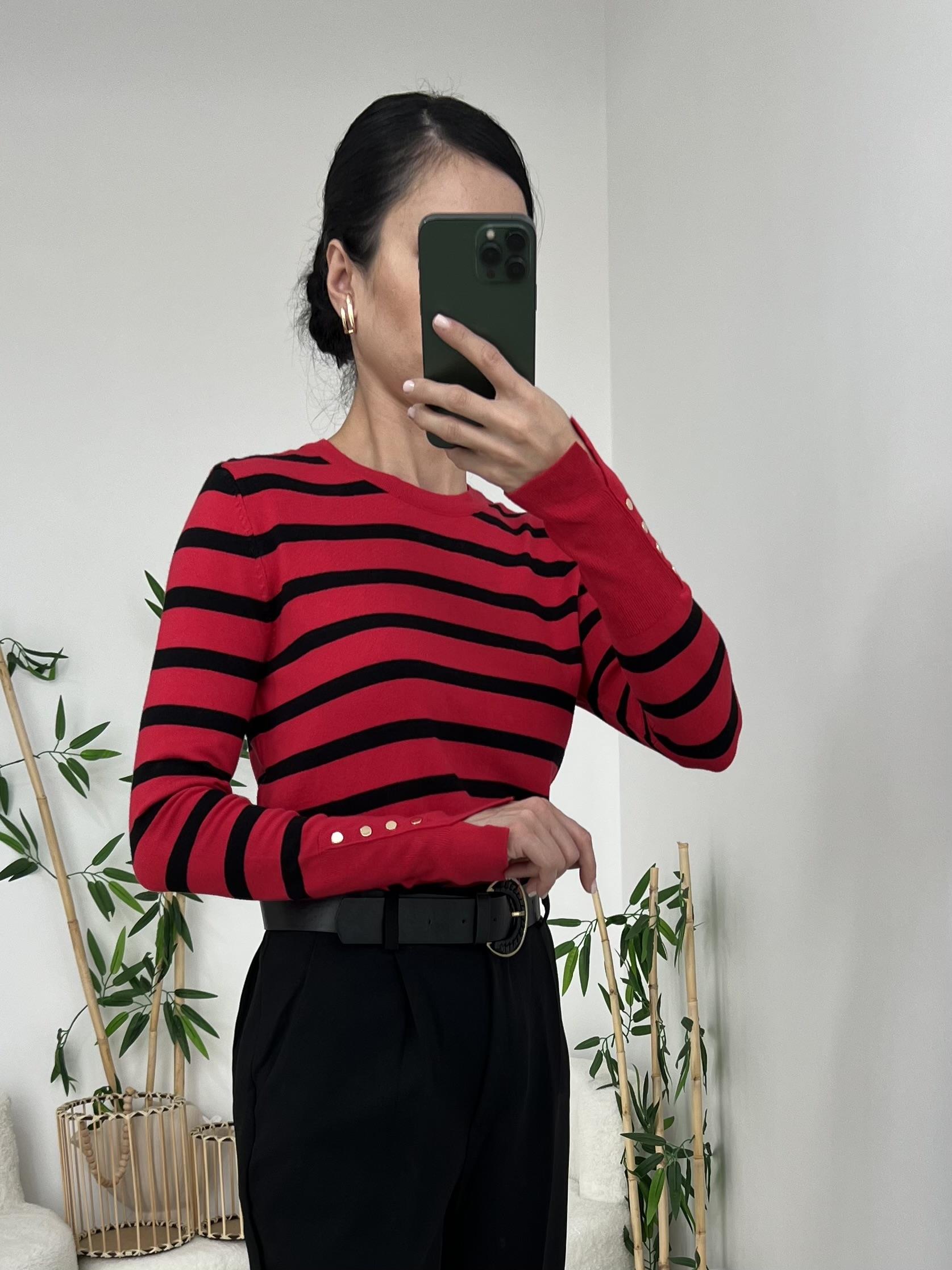 Dilvin Bisiklet Yaka Çizgili Kol Manşet Detaylı Kazak