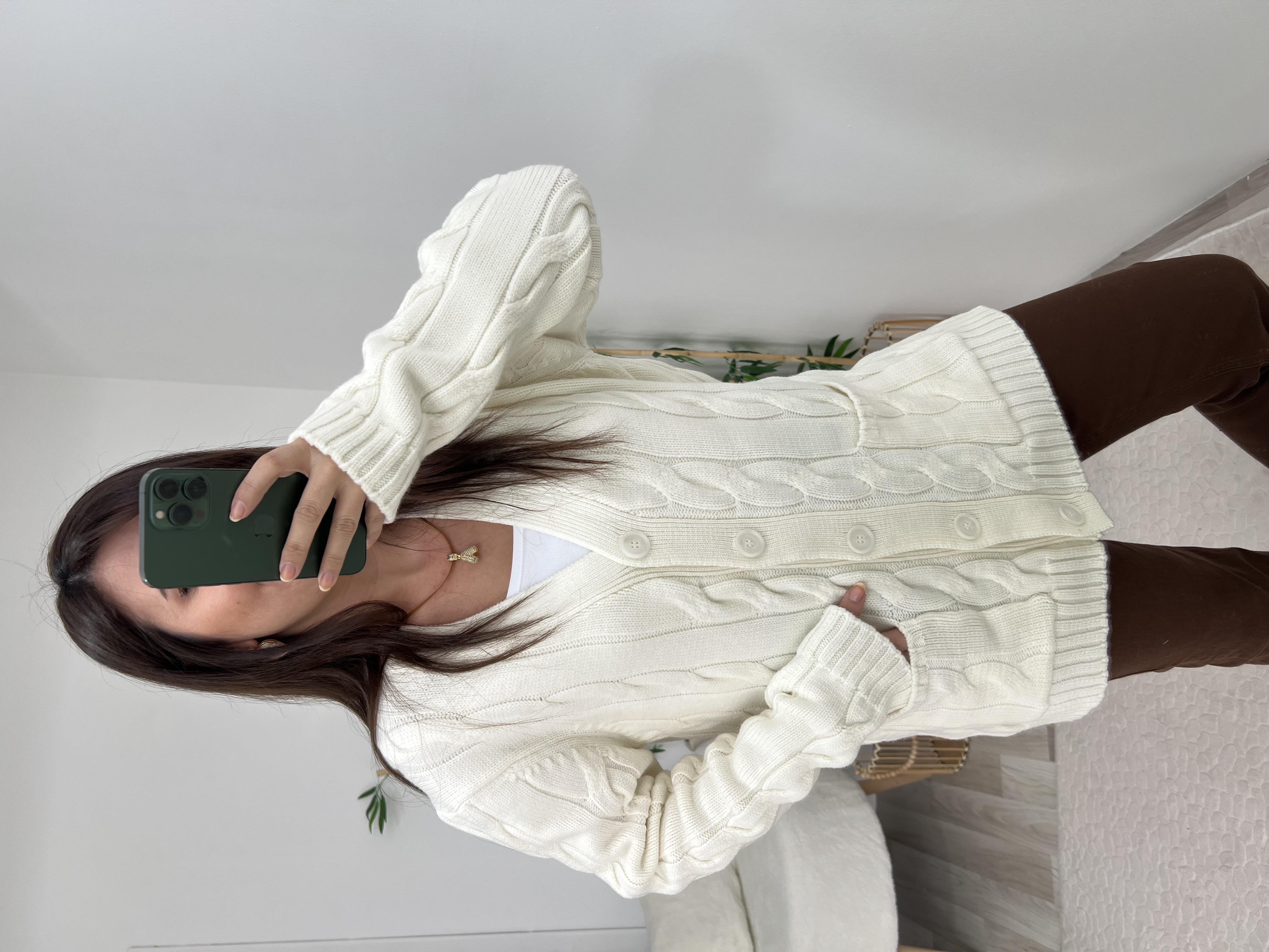 Dilvin Krem V Yaka Saç Örgü Düğmeli Triko Hırka