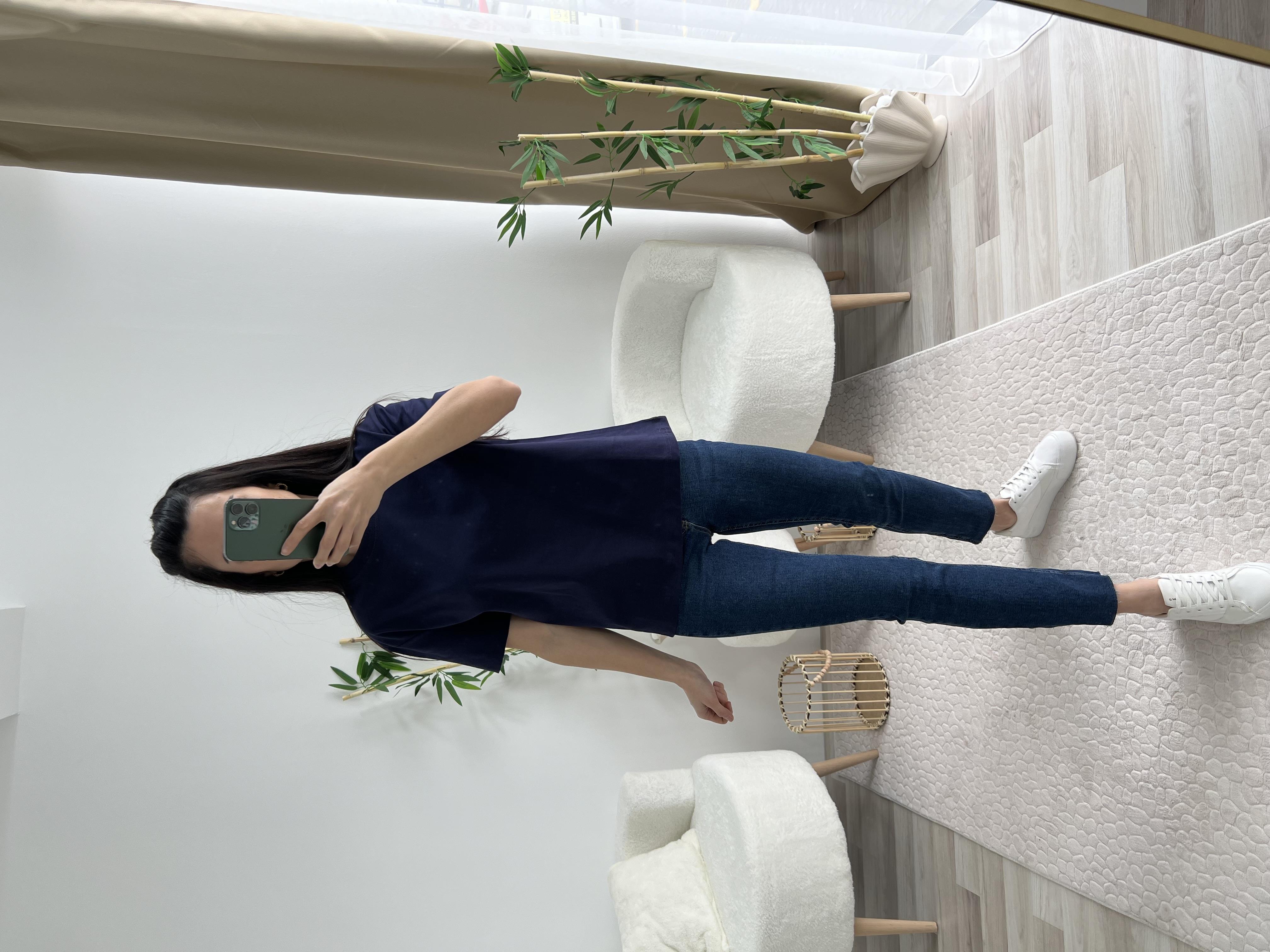 DİLVİN LACİVERT DEKORATİF YAKA TİŞÖRT