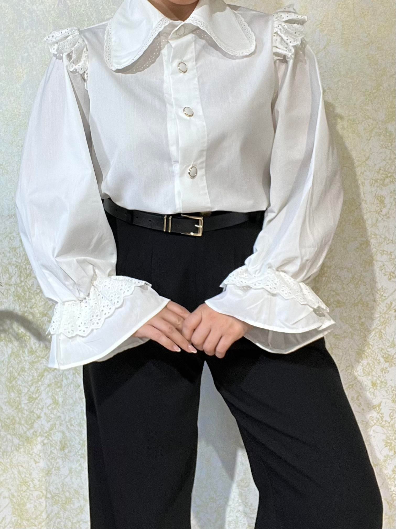 Ekru Kalp Yaka Sofi Gömlek