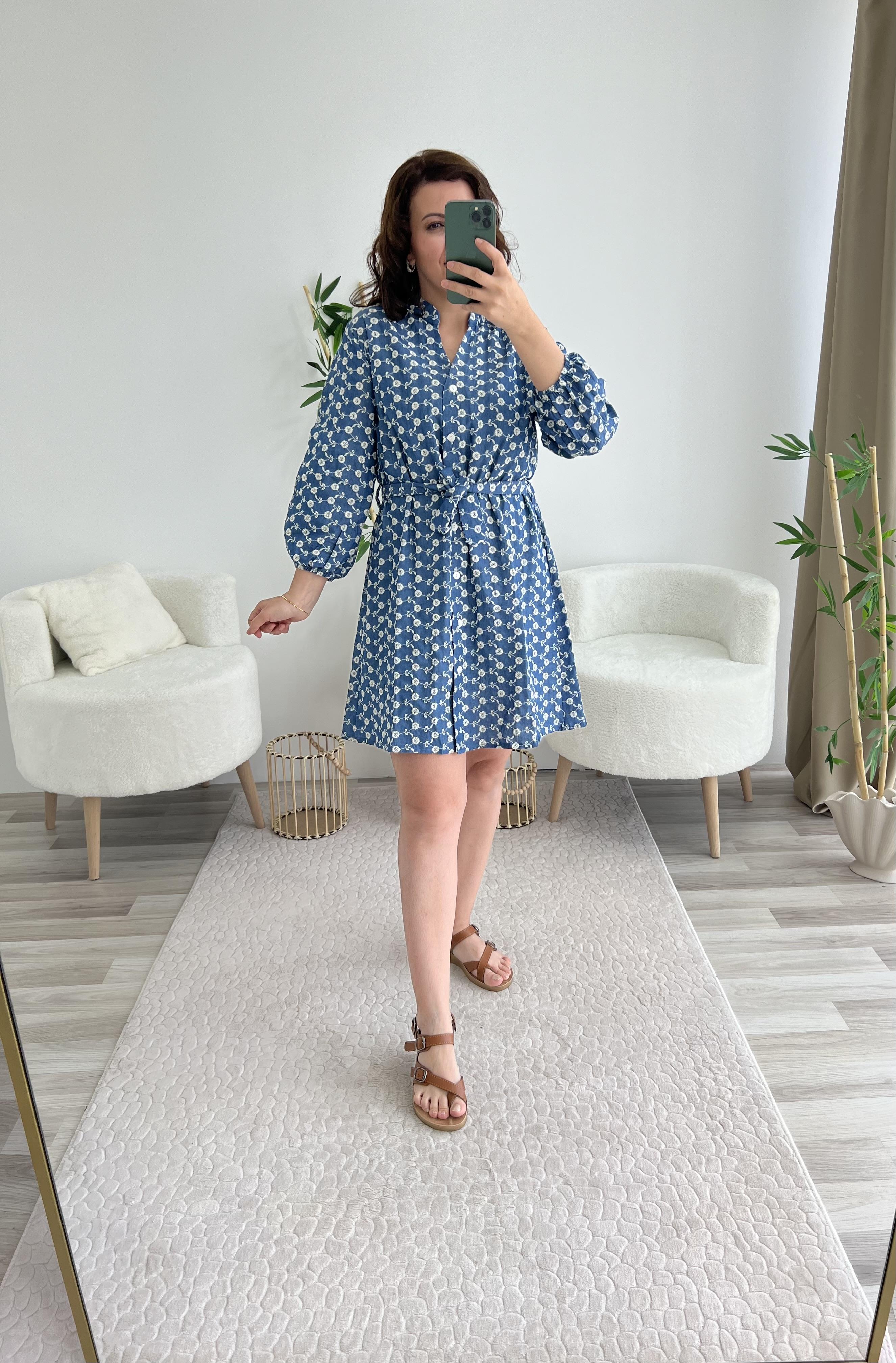 FİSTO İŞLEMELİ KUŞAKLI KISA ELBİSE