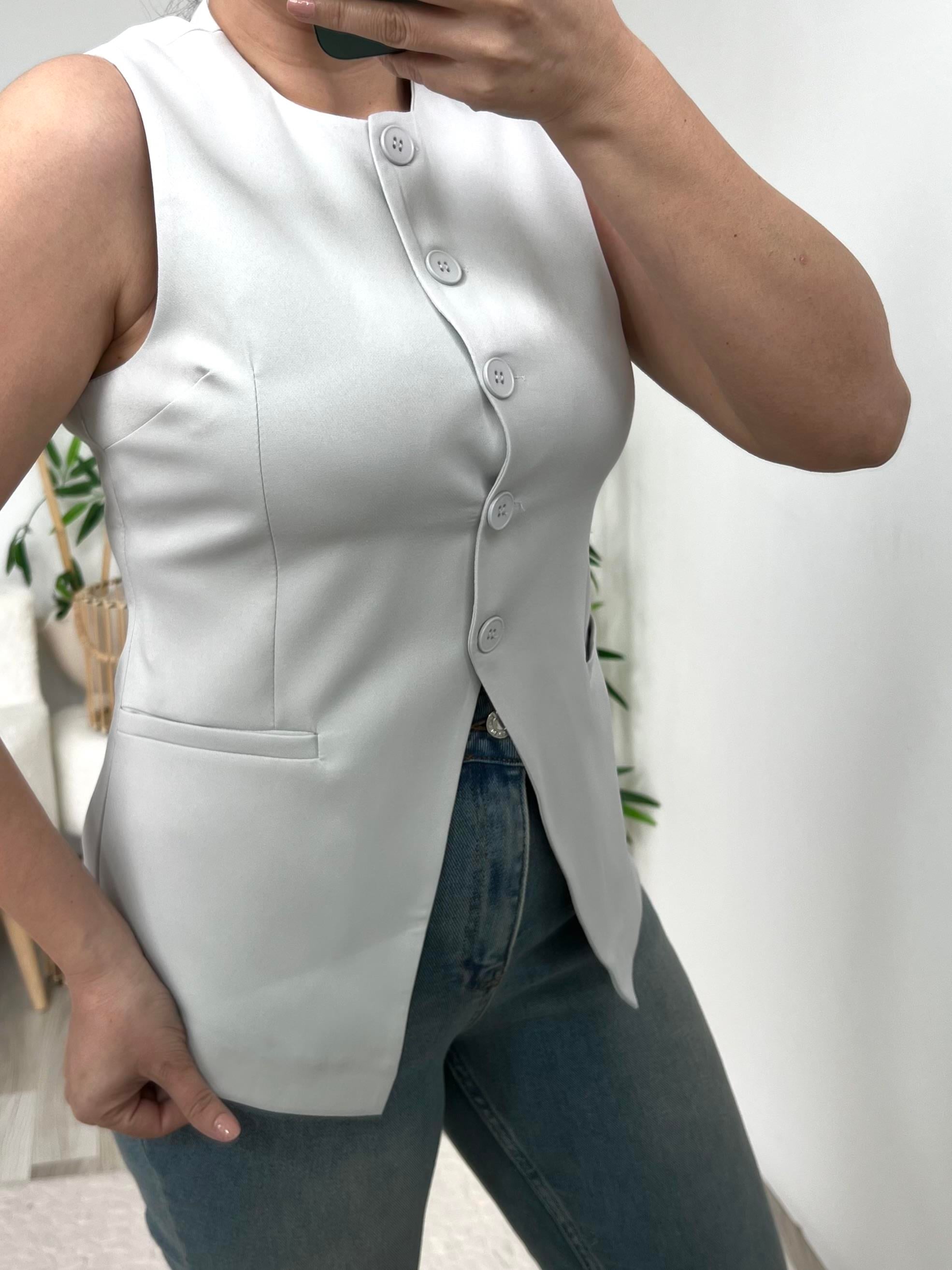 Gri Düğme Kapamalı Premium Yelek