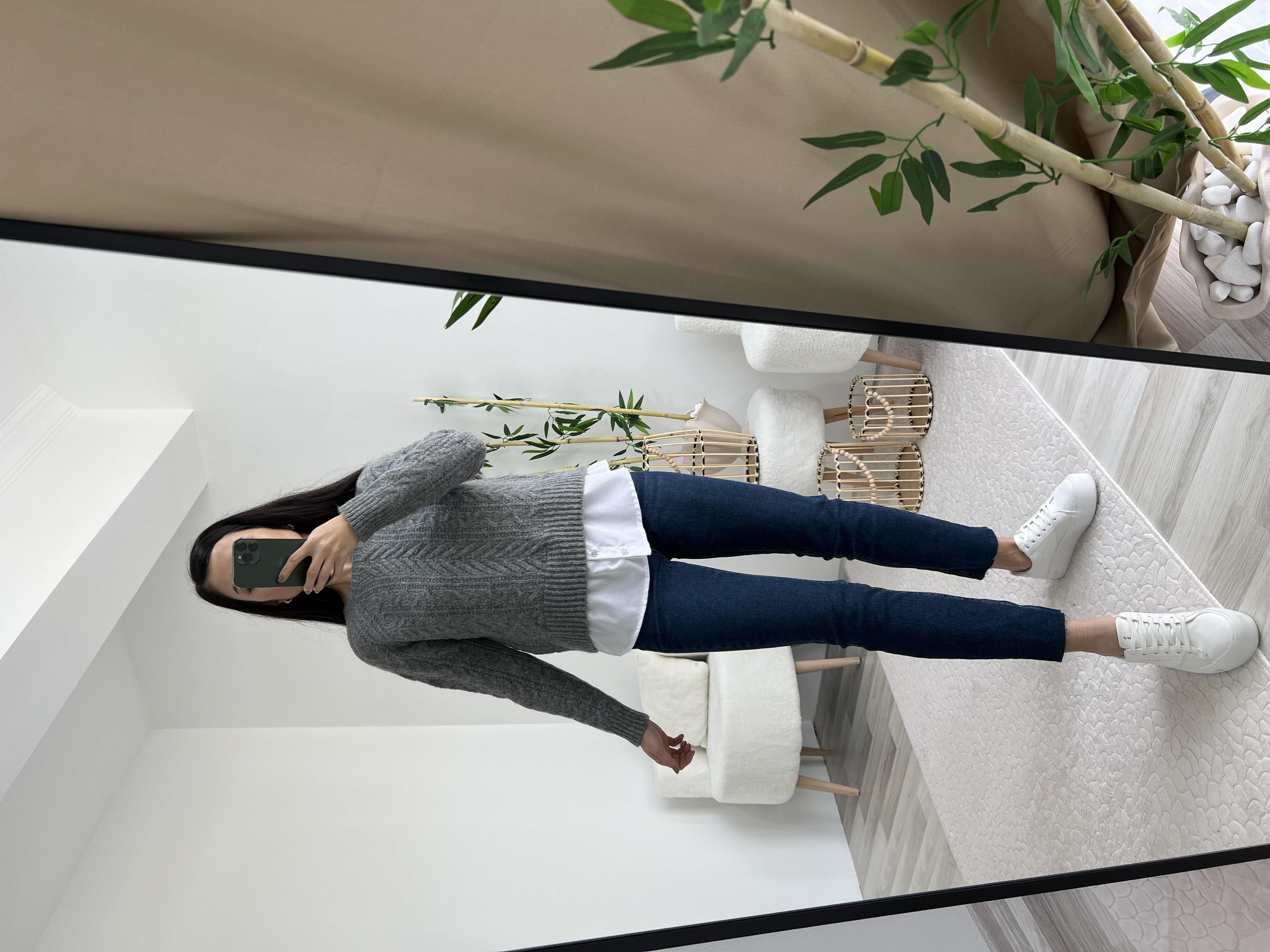 GRİ GÖMLEK DETAYLI KAZAK