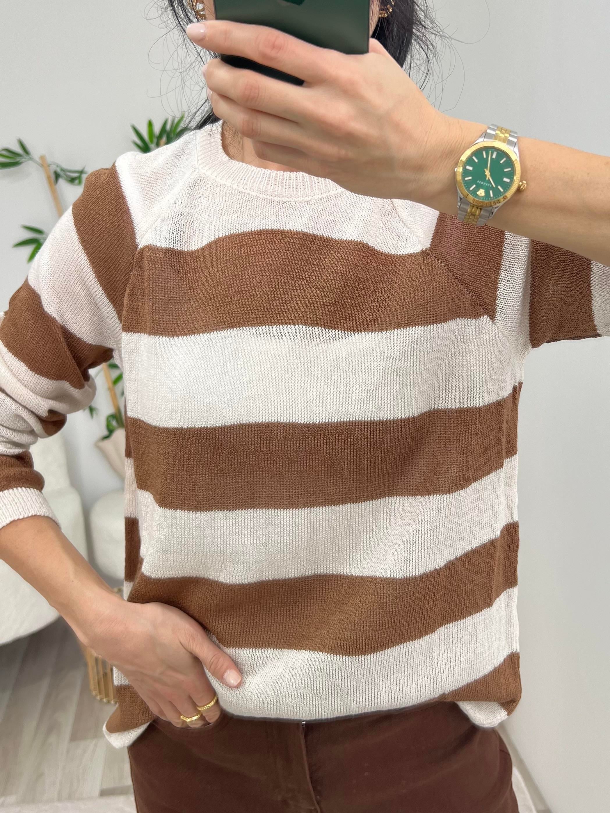 Kalın Çizgili İnce Triko Kazak