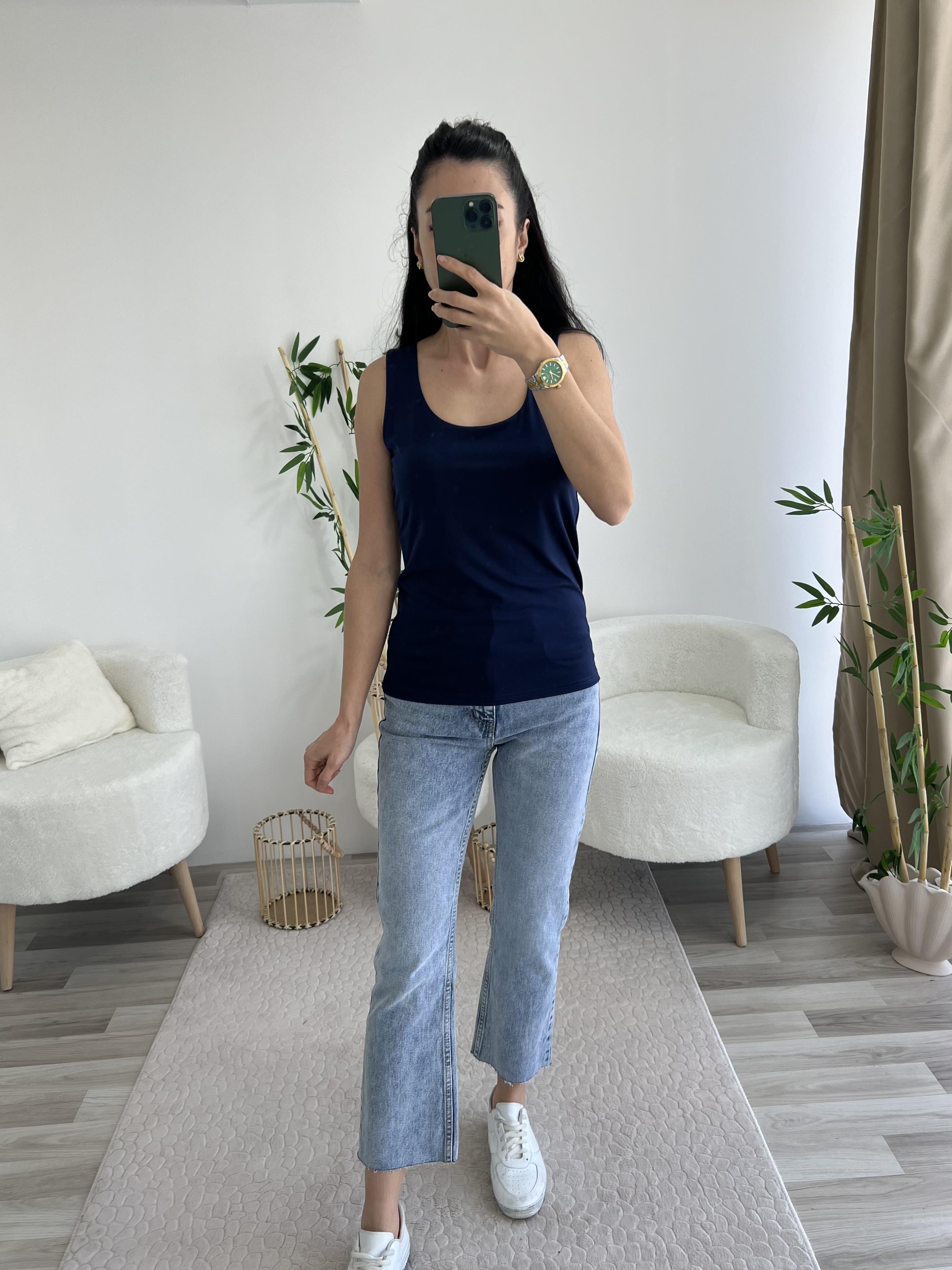 Lacivert Kare Yaka Sıfır Kol Badi 