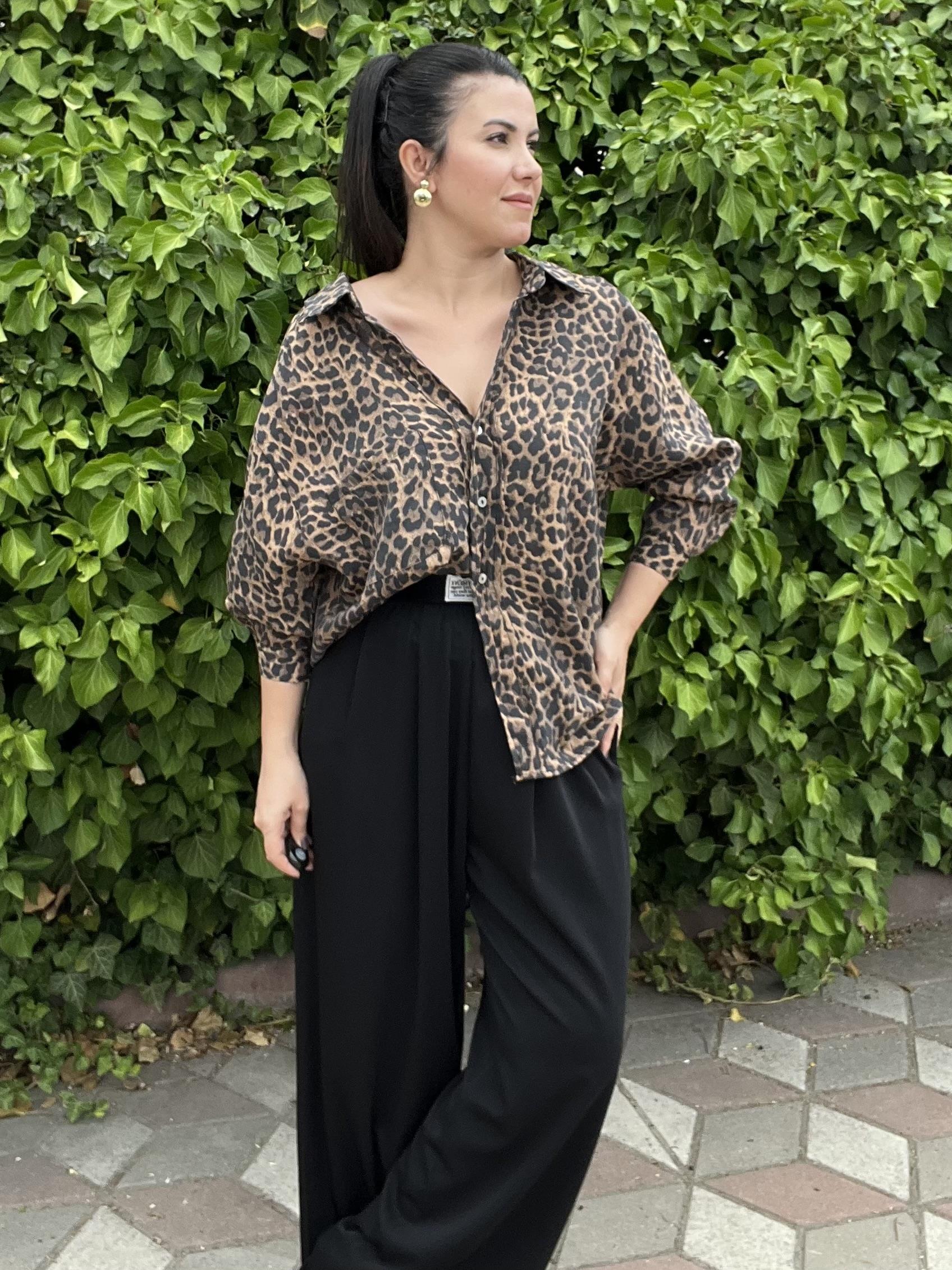 Leopar Desenli Geniş Kesim Gömlek