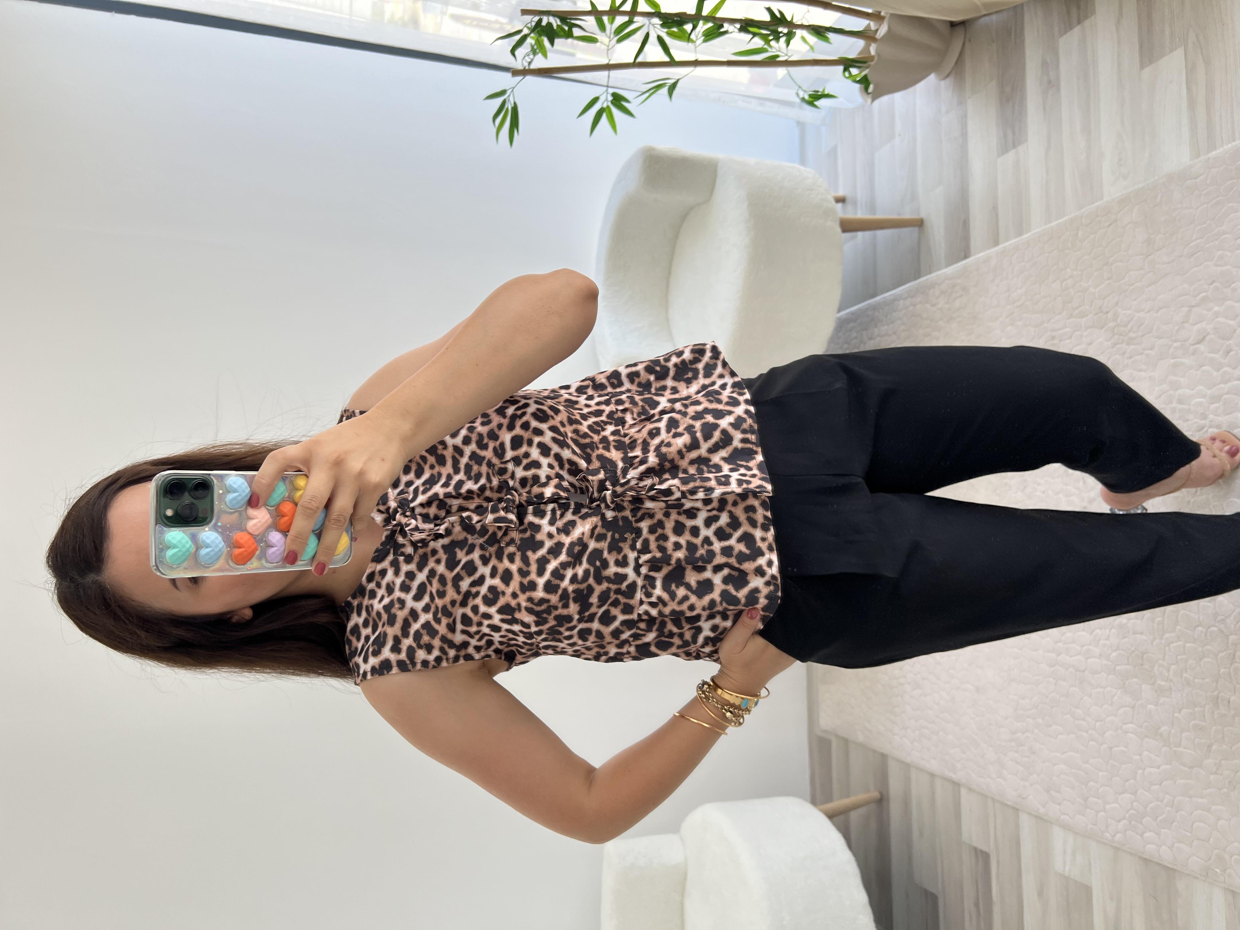 LEOPAR DESENLİ ÖNÜ BAĞLAMALI BLUZ