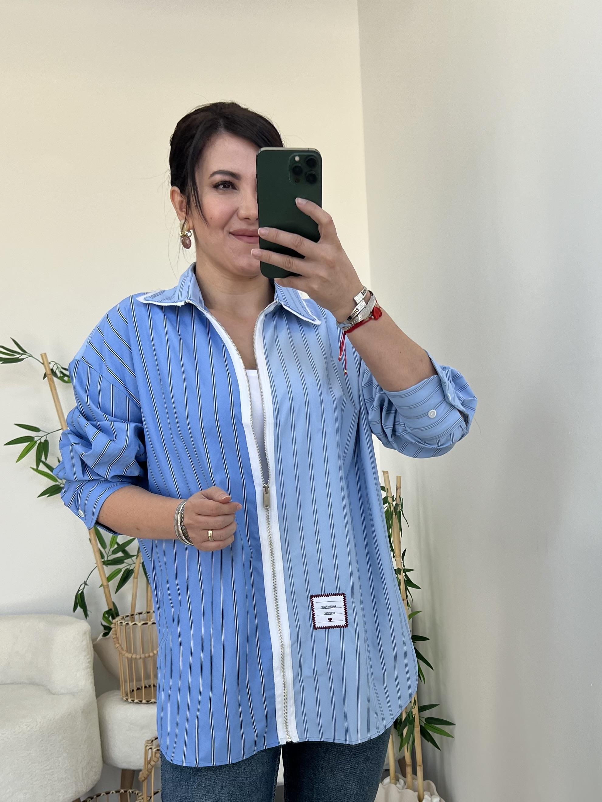 Mavi Çizgili Fermuar Kapamalı Geniş Kesim Gömlek