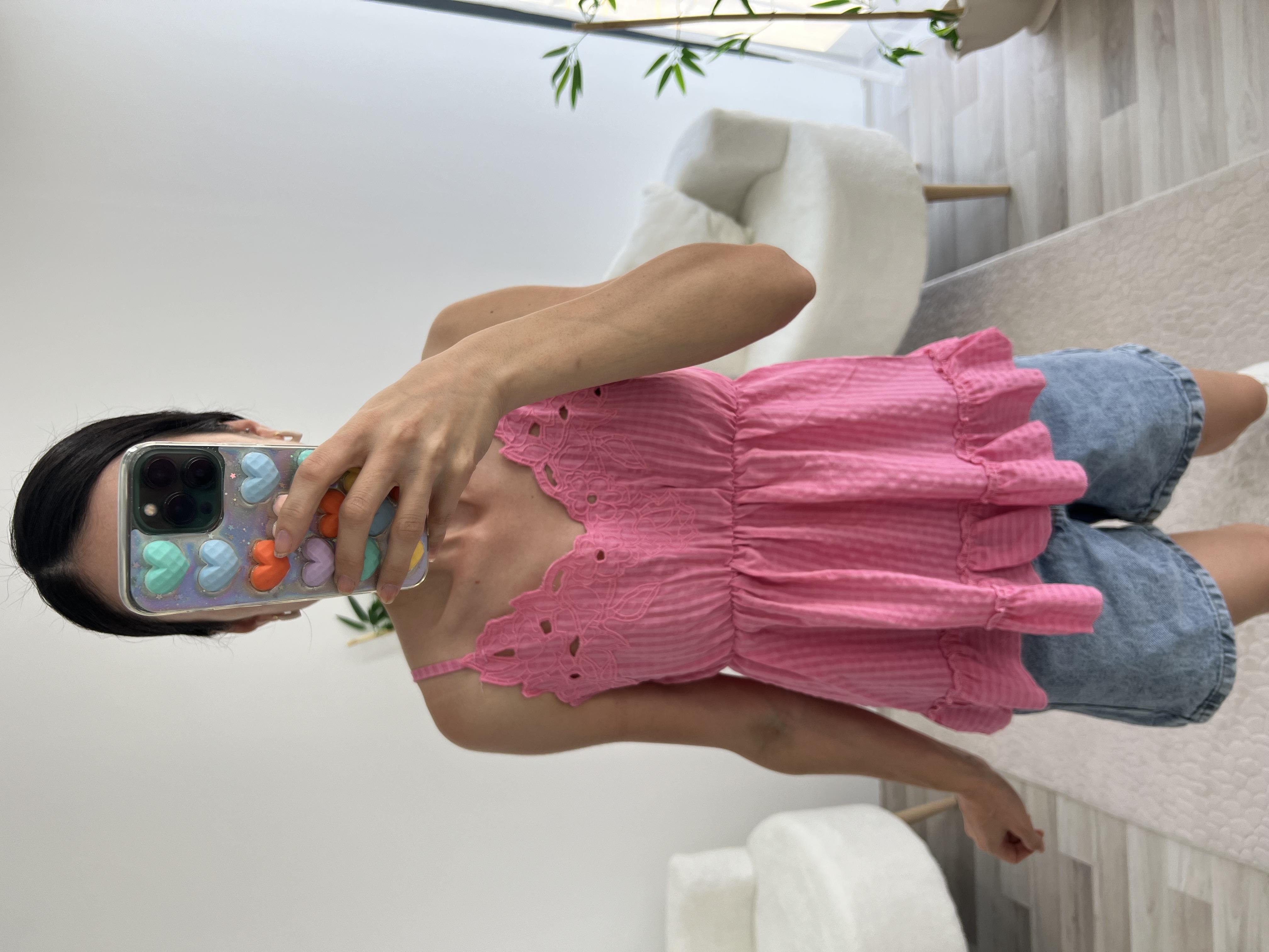 Pembe Fisto Detaylı Askılı Bluz 