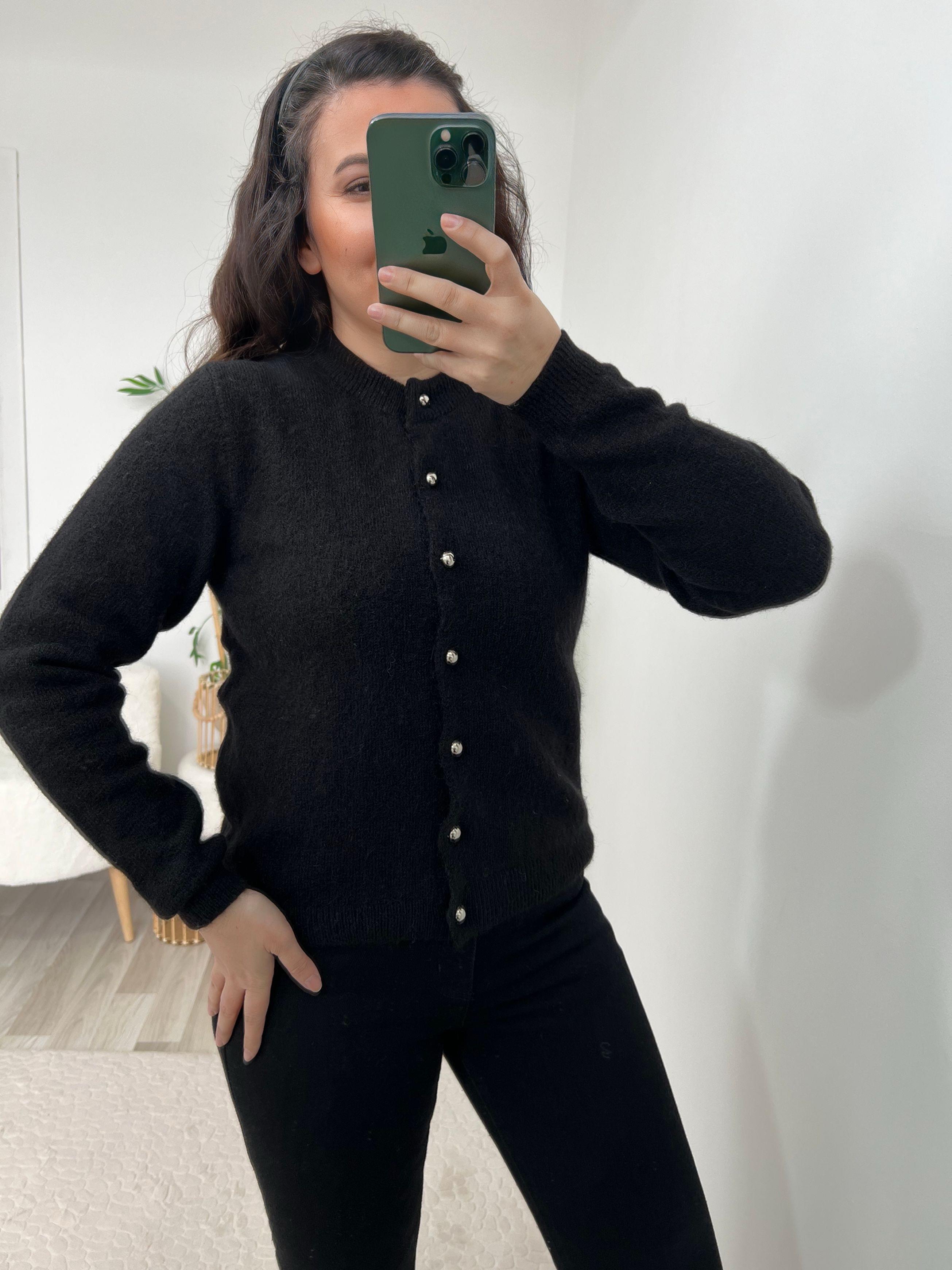 Siyah Düğme Detaylı Belis Hırka