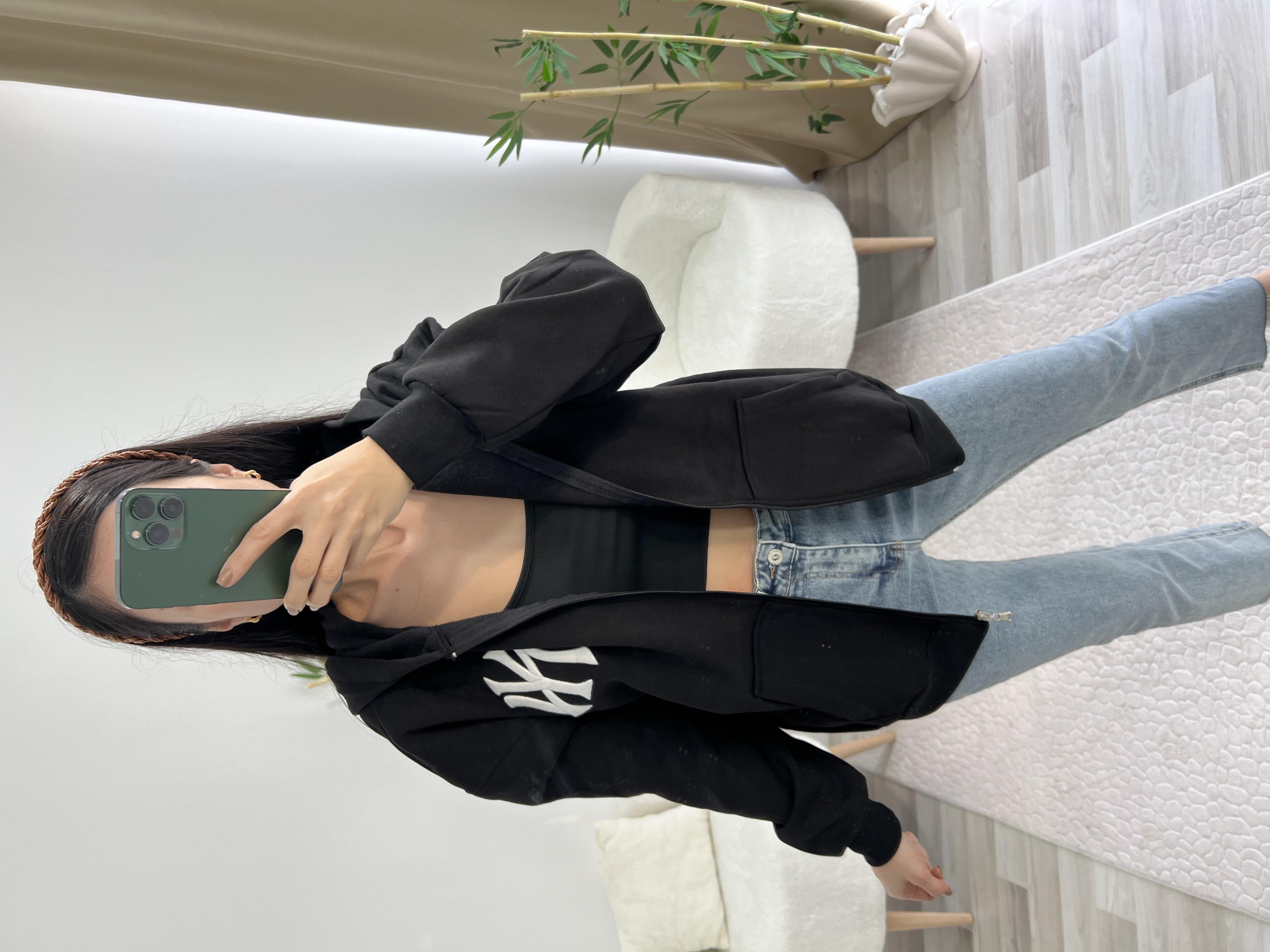 SİYAH FERMUARLI SWAETSHİRT