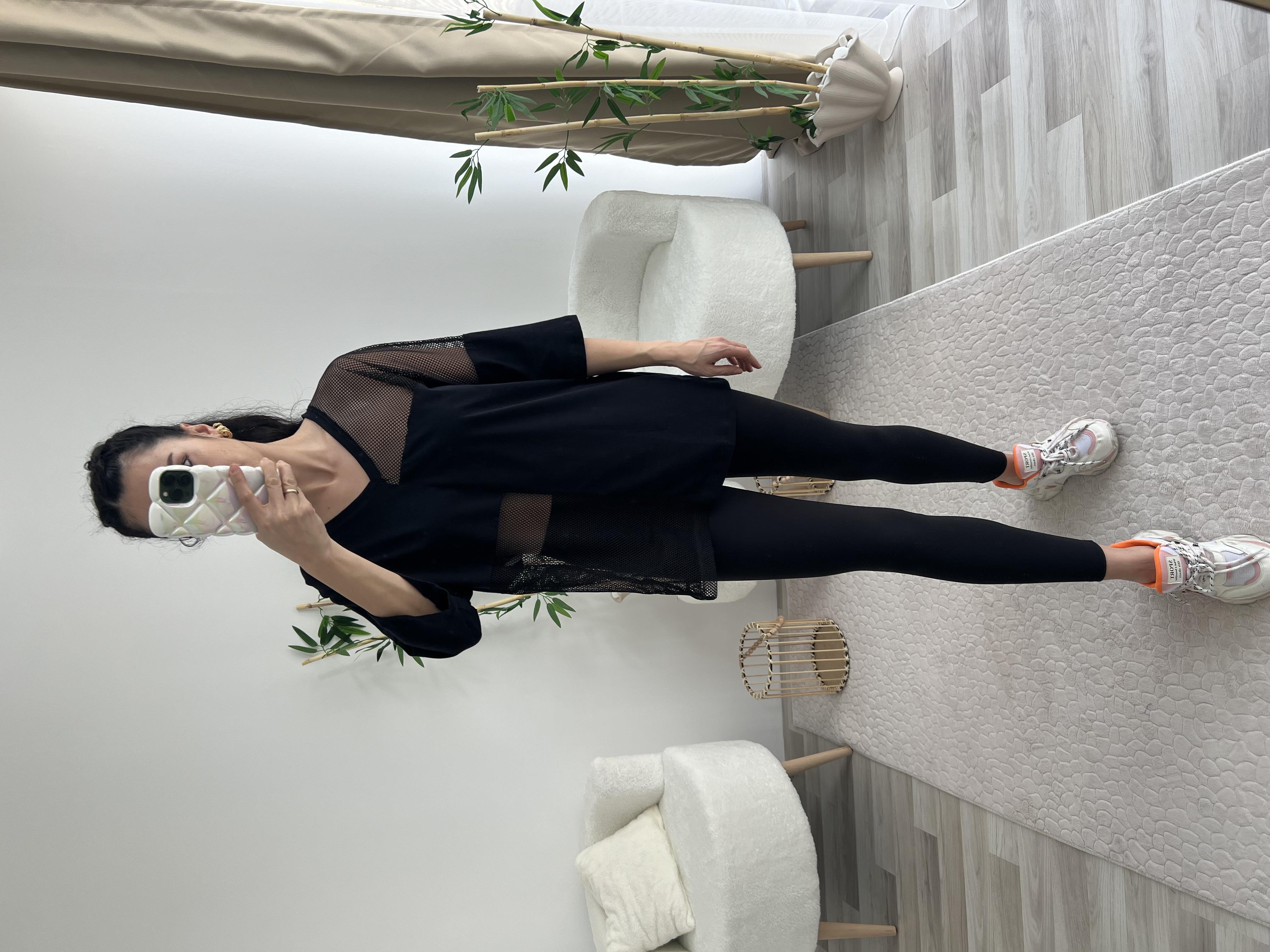 Siyah File Detaylı Tişört