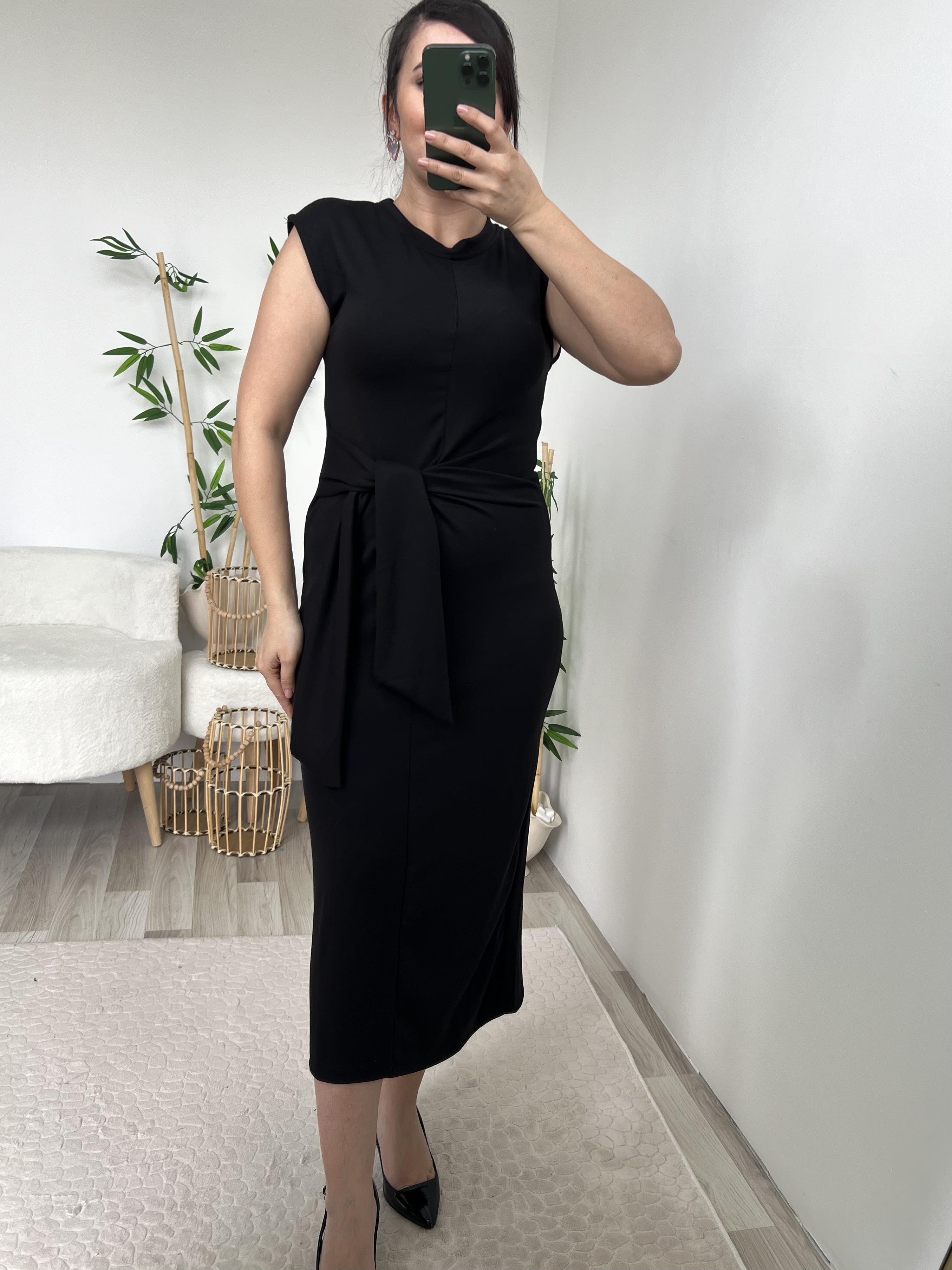 Siyah Önden Bağlamalı Elbise