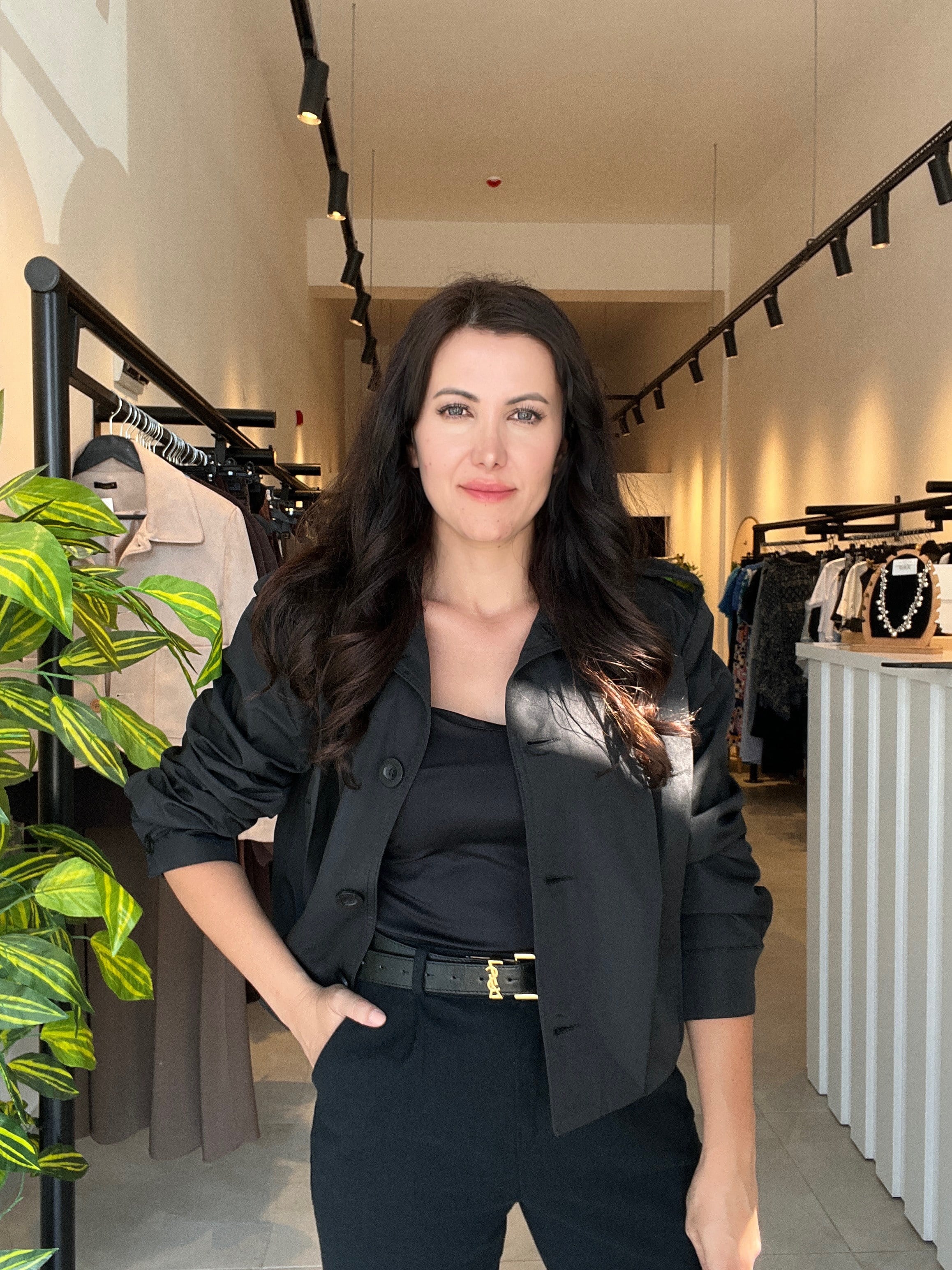 Siyah Orjinal Model Kısa Trençkot