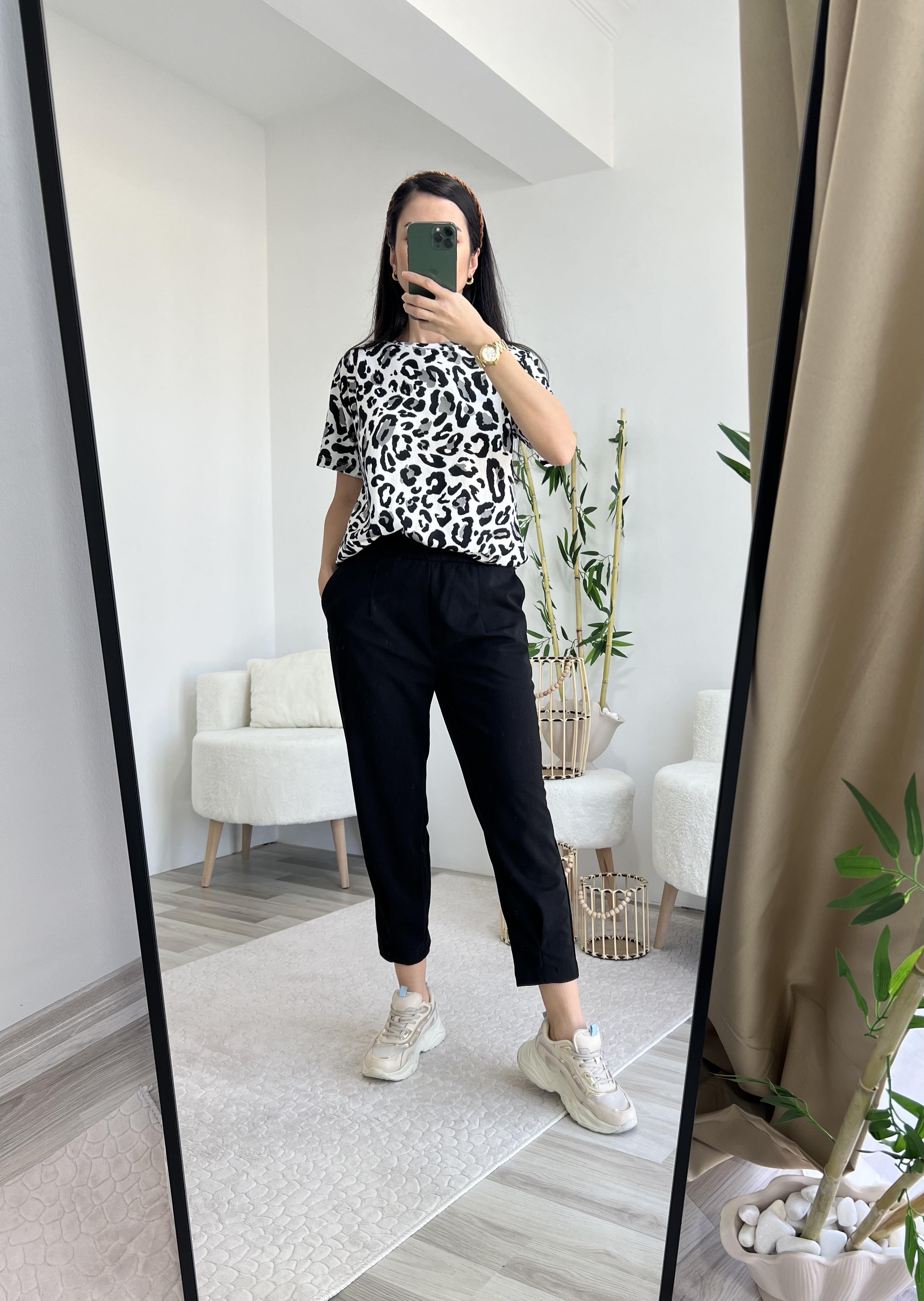 SİYAH PAÇA DETAYLI PANTOLON